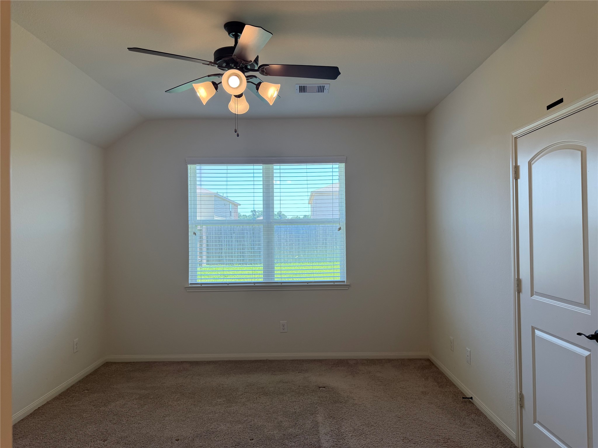 21102 Echo Manor Drive Property Photo 8