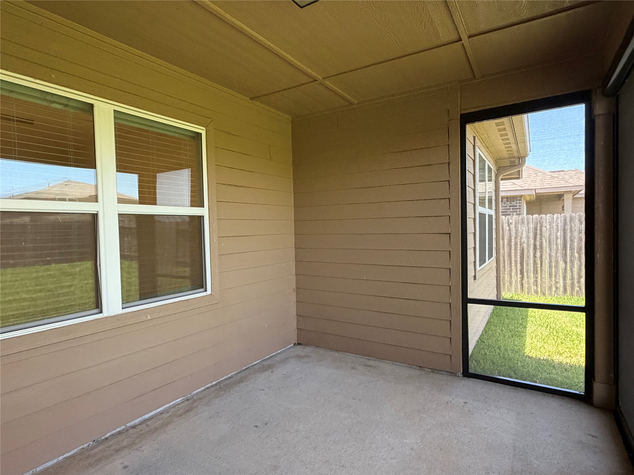 21102 Echo Manor Drive Property Photo 19