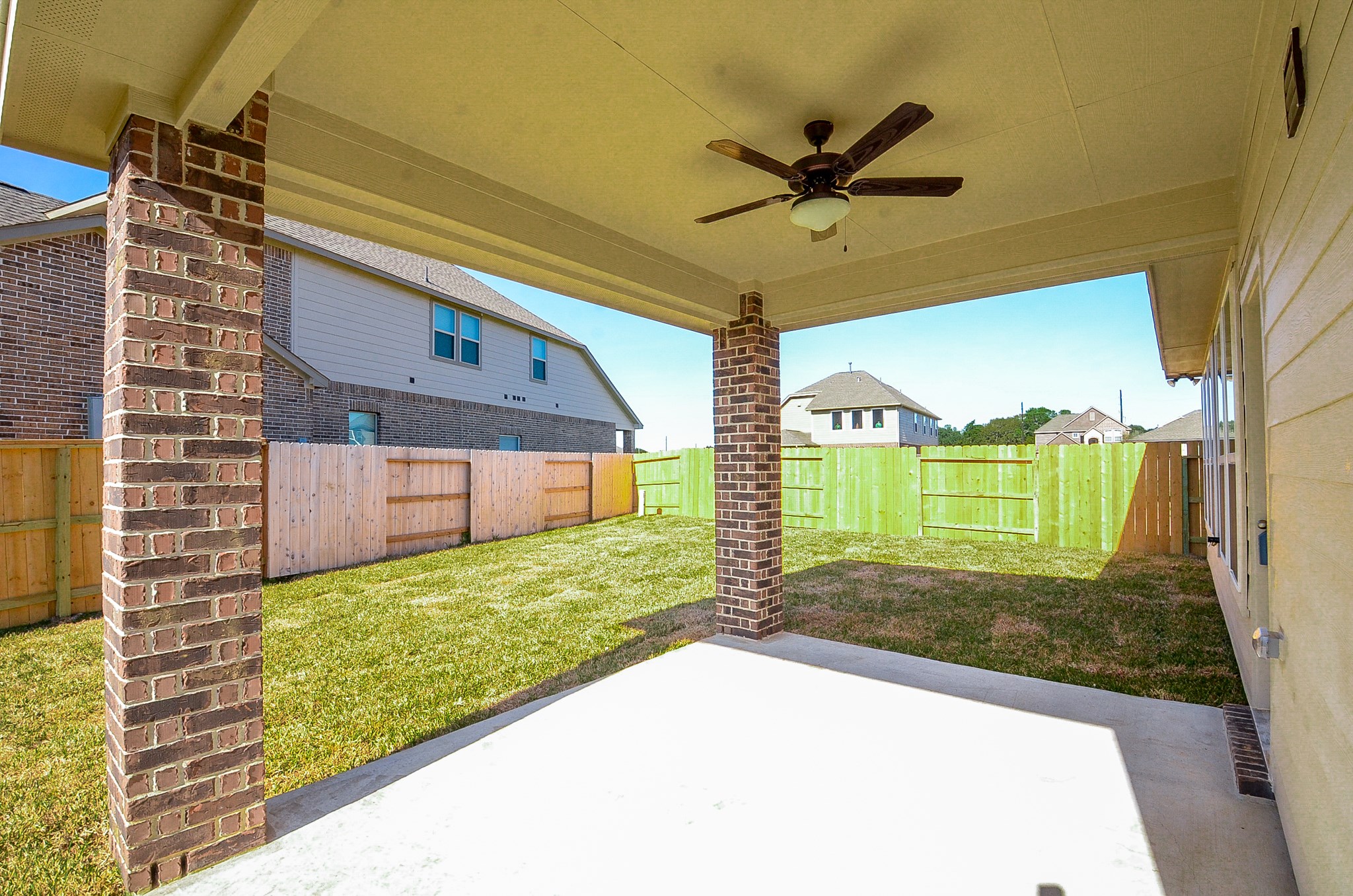 5118 Brookshire Pass Dr Property Photo 4