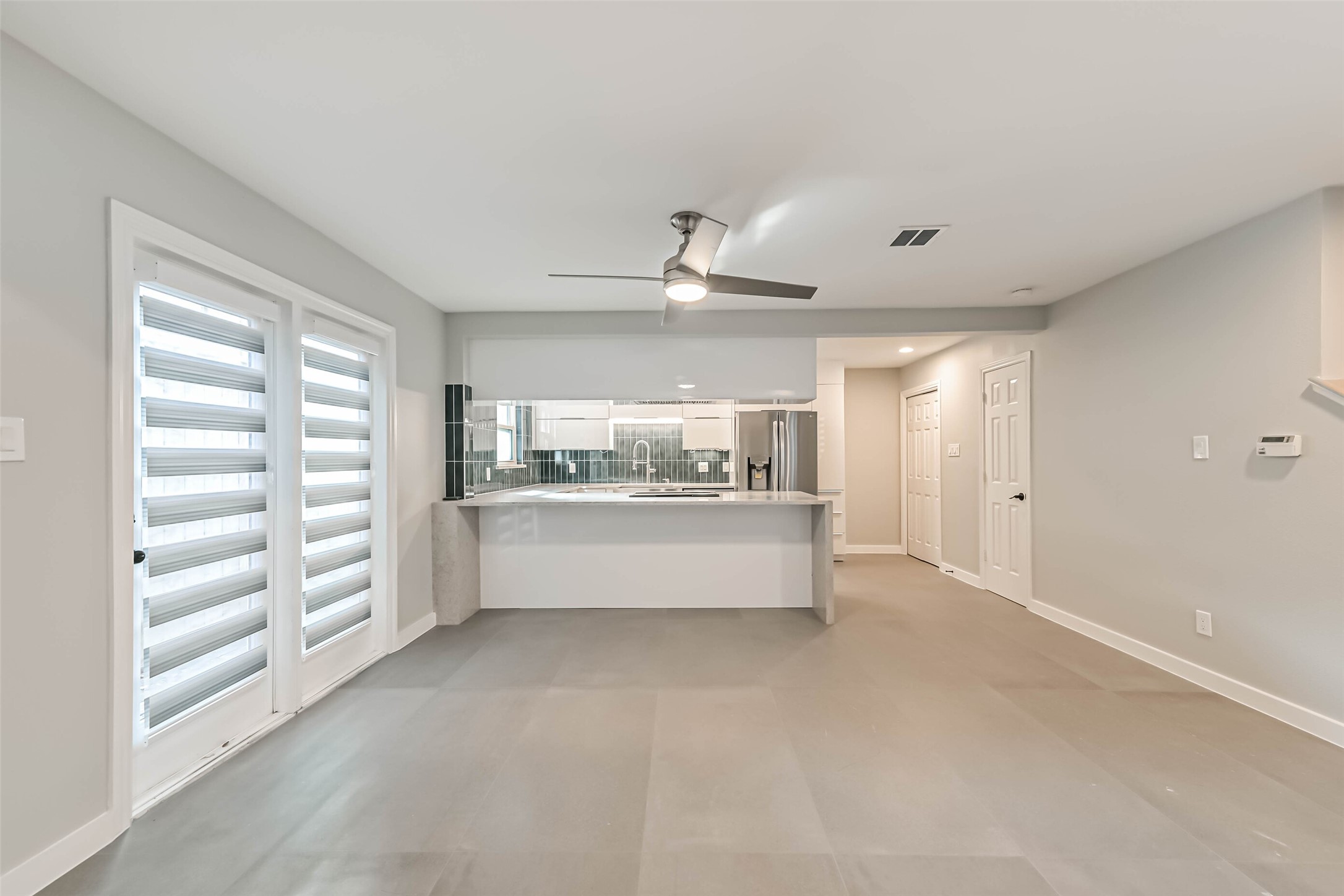 2600 Nantucket Drive B Property Photo 11
