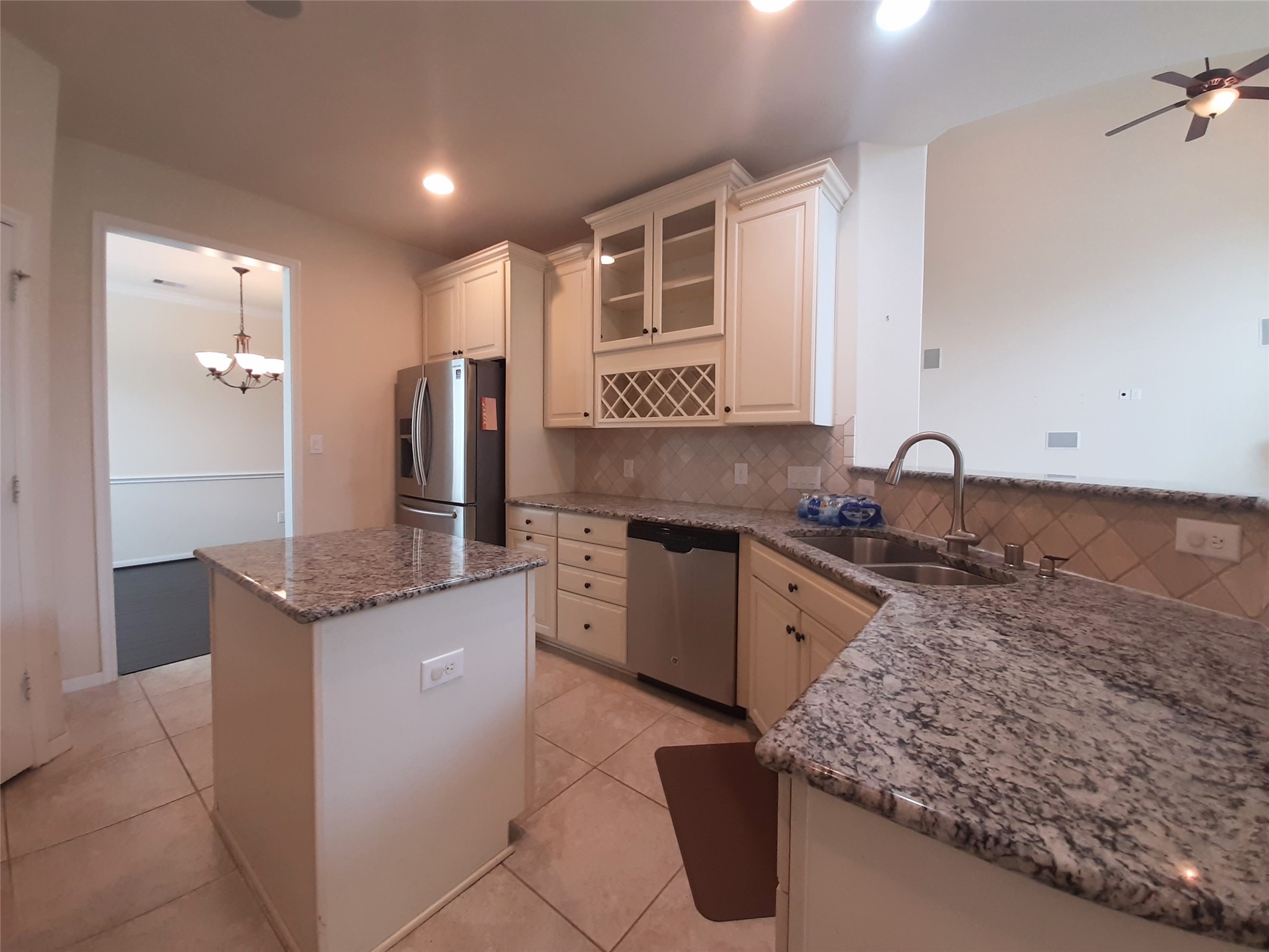 6002 Mangrove Falls Court Property Photo 10