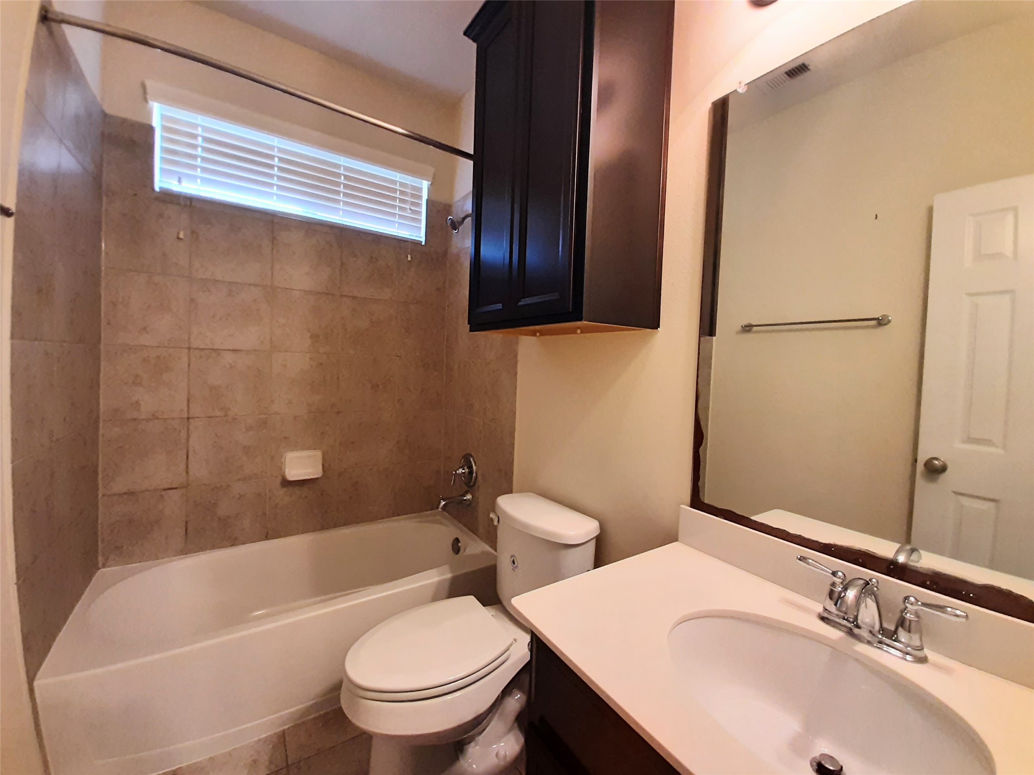 6002 Mangrove Falls Court Property Photo 18