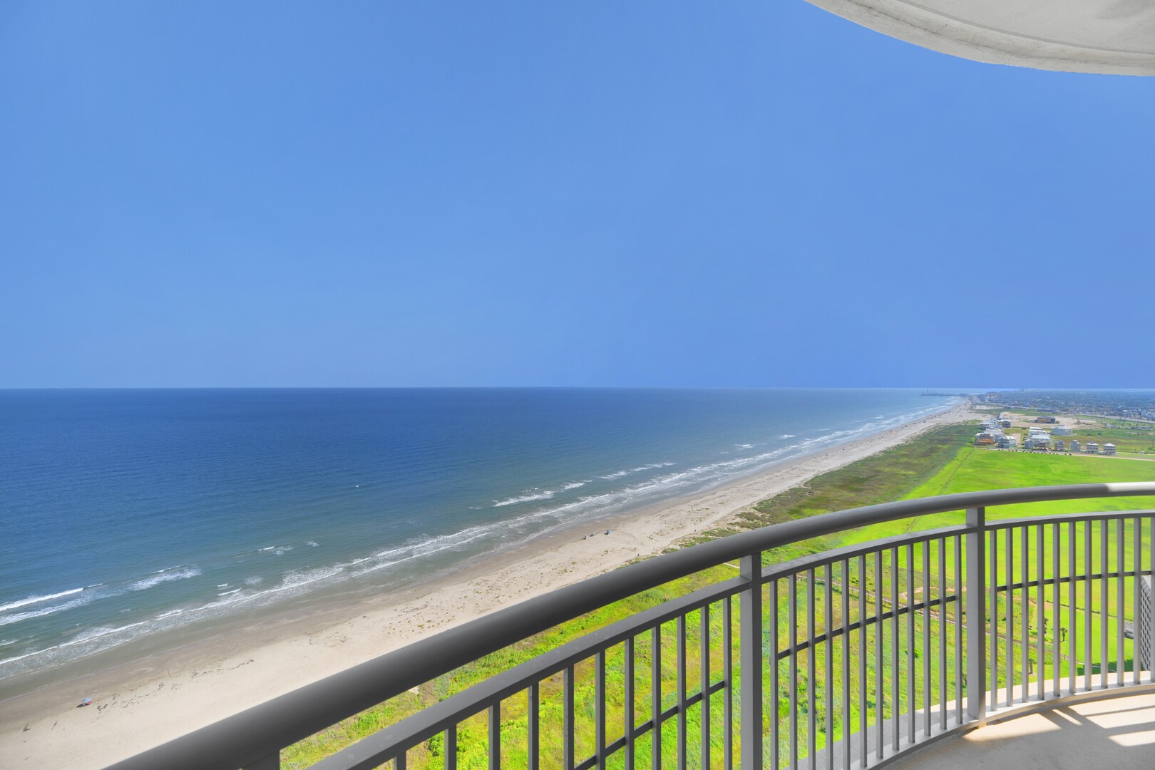 801 E Beach Drive Tw1506 Property Photo 5