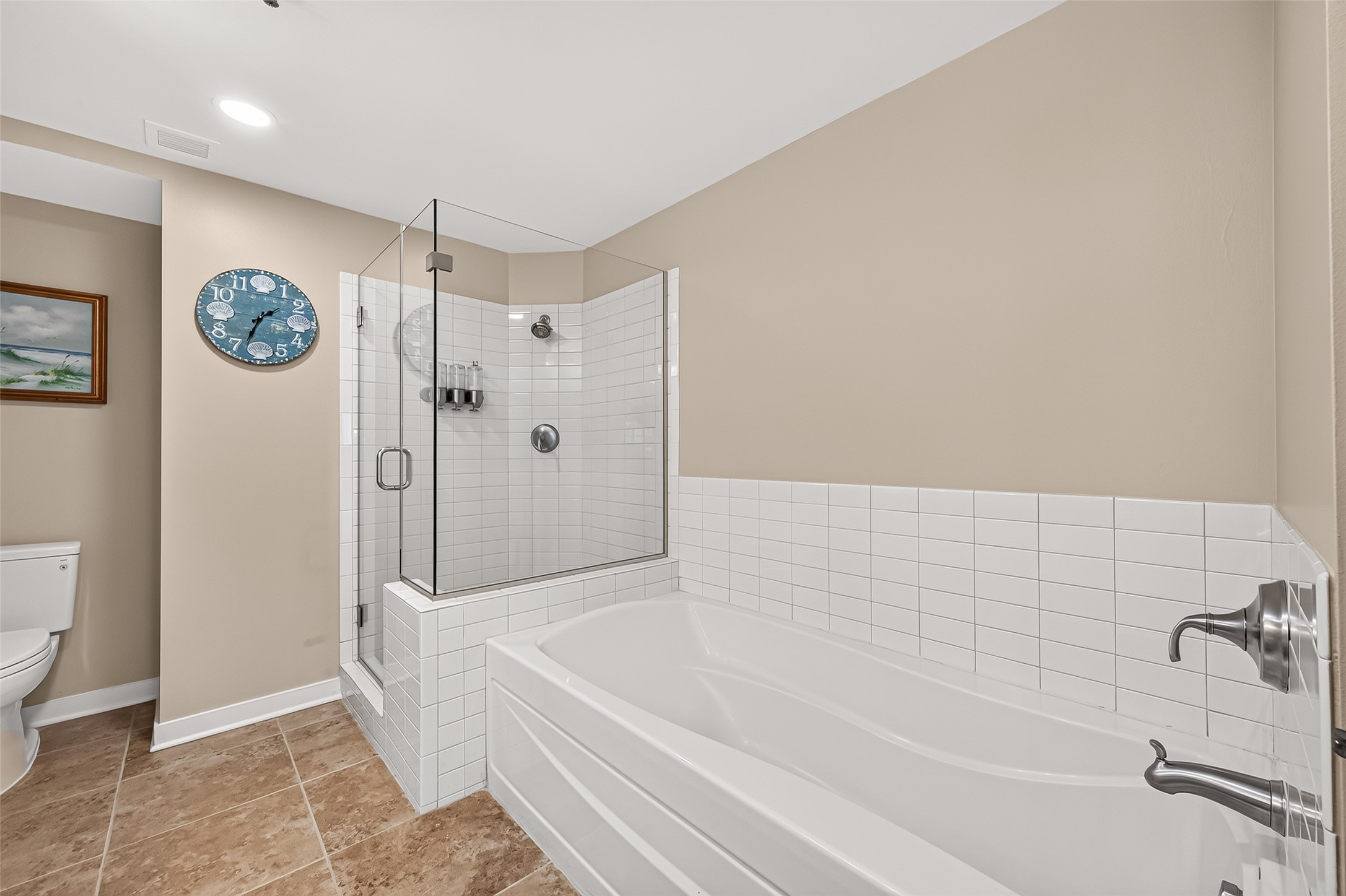 801 E Beach Drive Tw1506 Property Photo 25