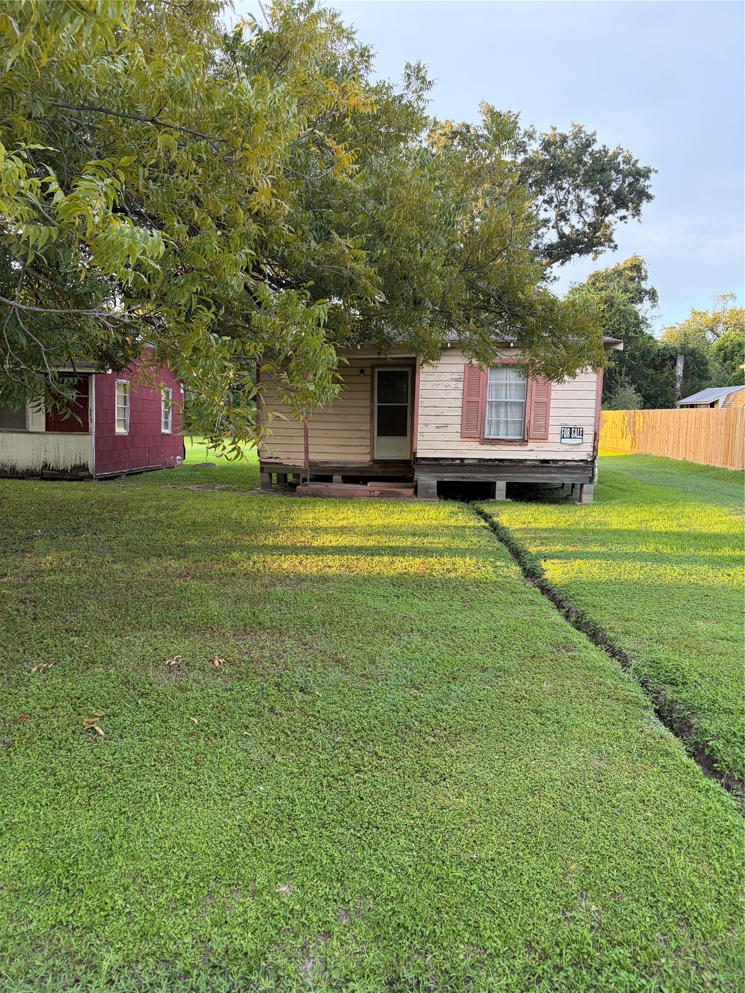4601, 4603 Ireland Street Property Photo 1