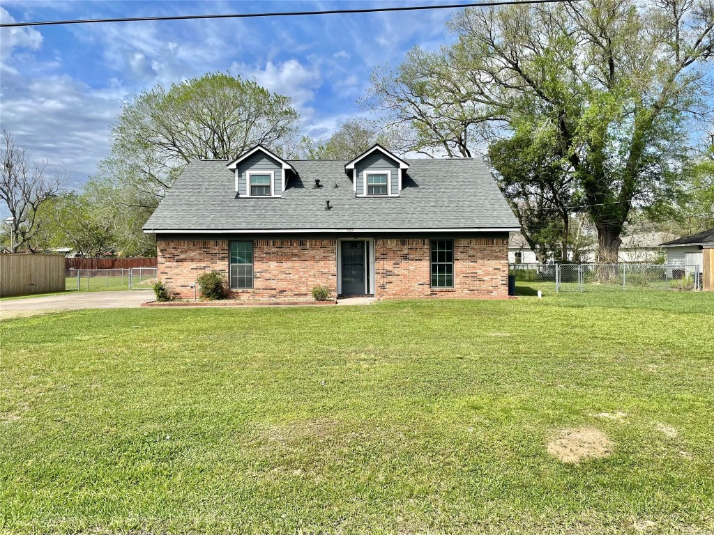 509 Dwyer Street Property Photo 3