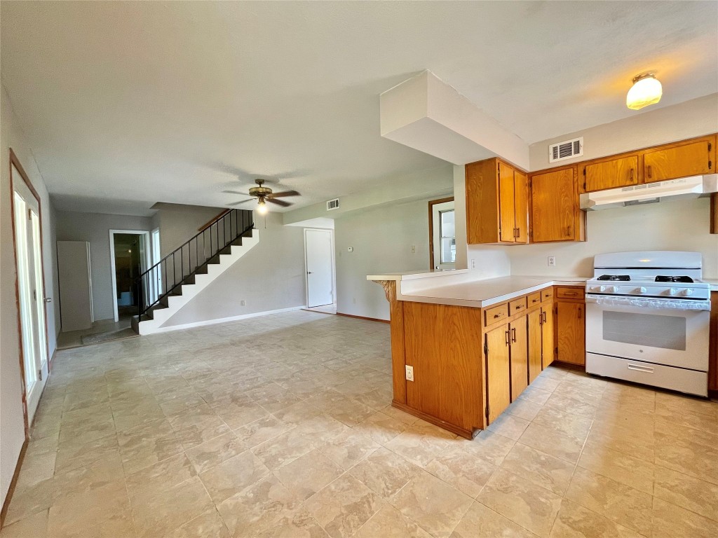 509 Dwyer Street Property Photo 10