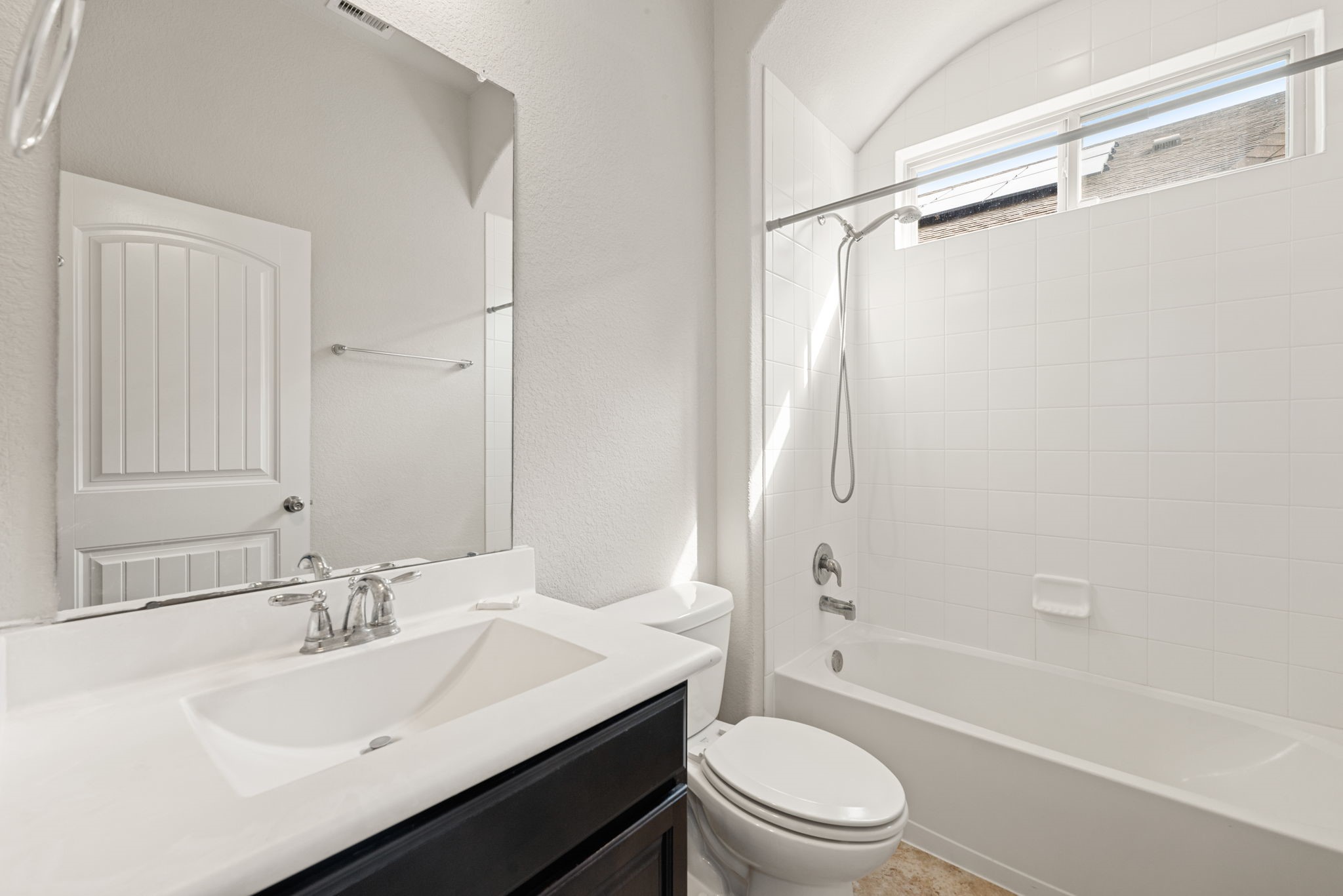 28926 Endeavor River Road Property Photo 16
