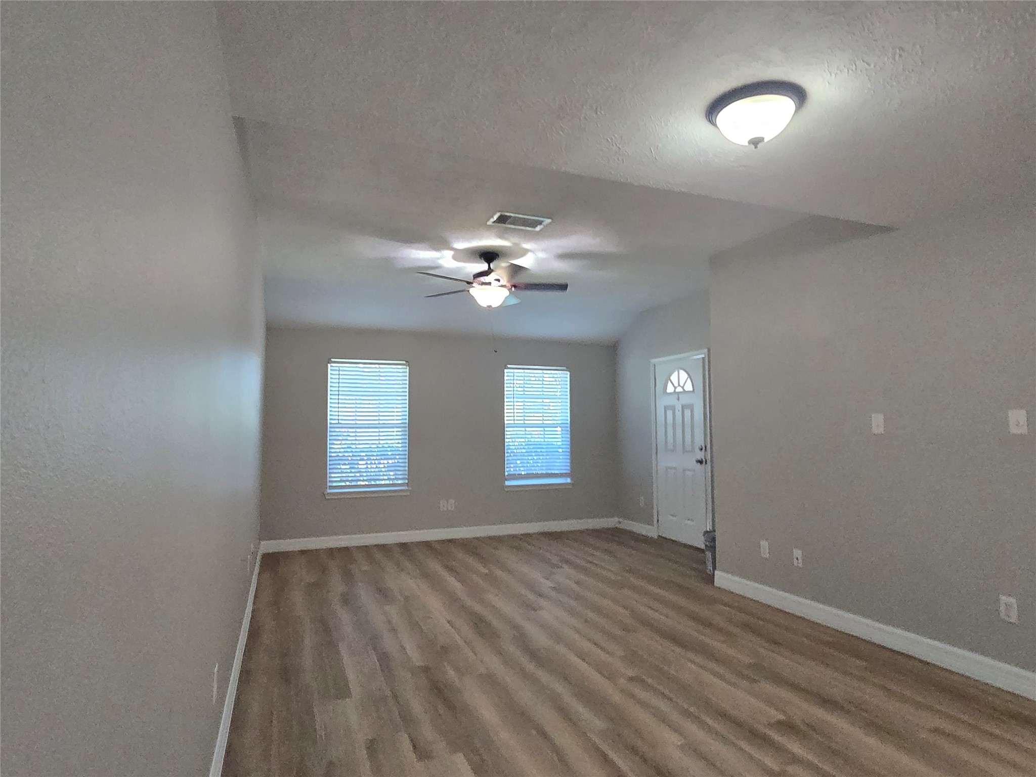 1043 Mann Road A Property Photo 3