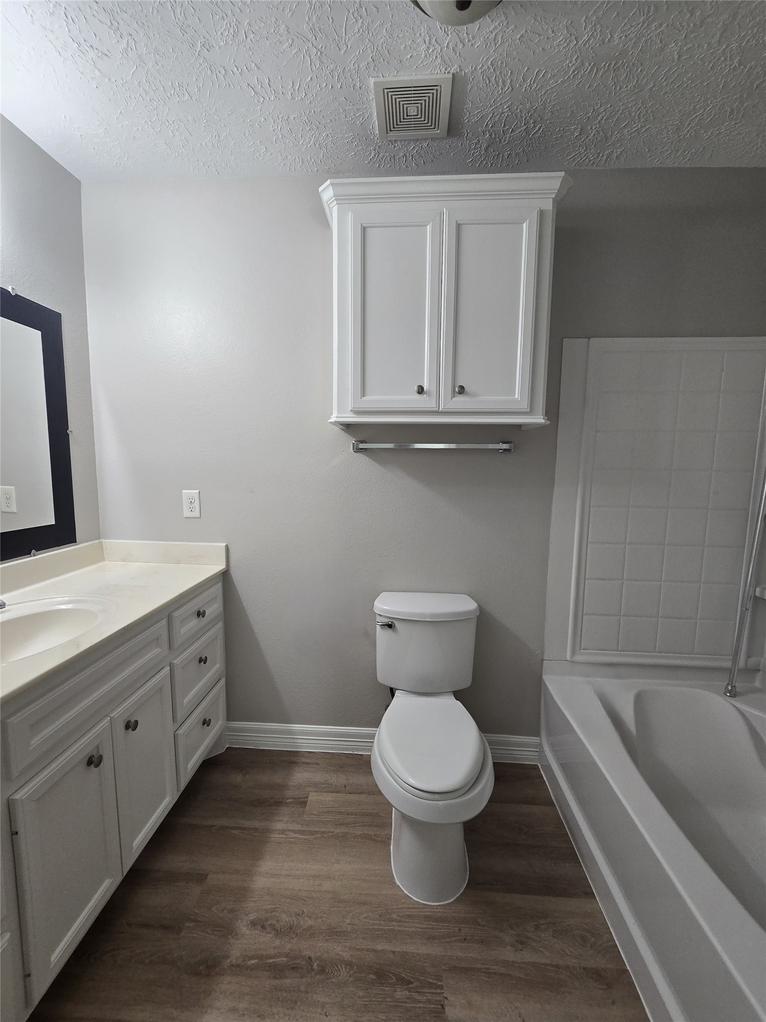 1043 Mann Road A Property Photo 13