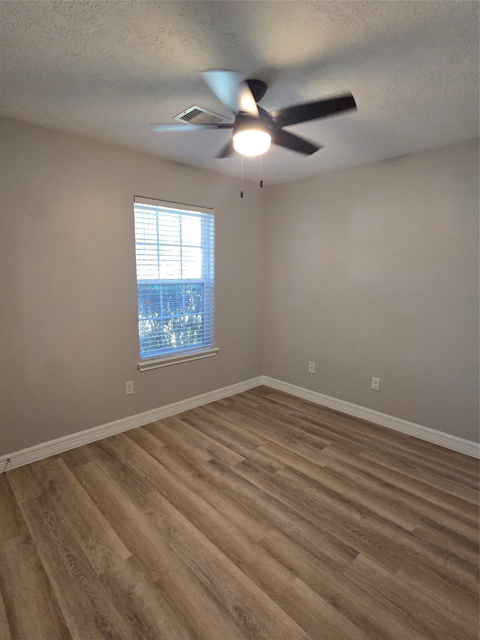 1043 Mann Road A Property Photo 15