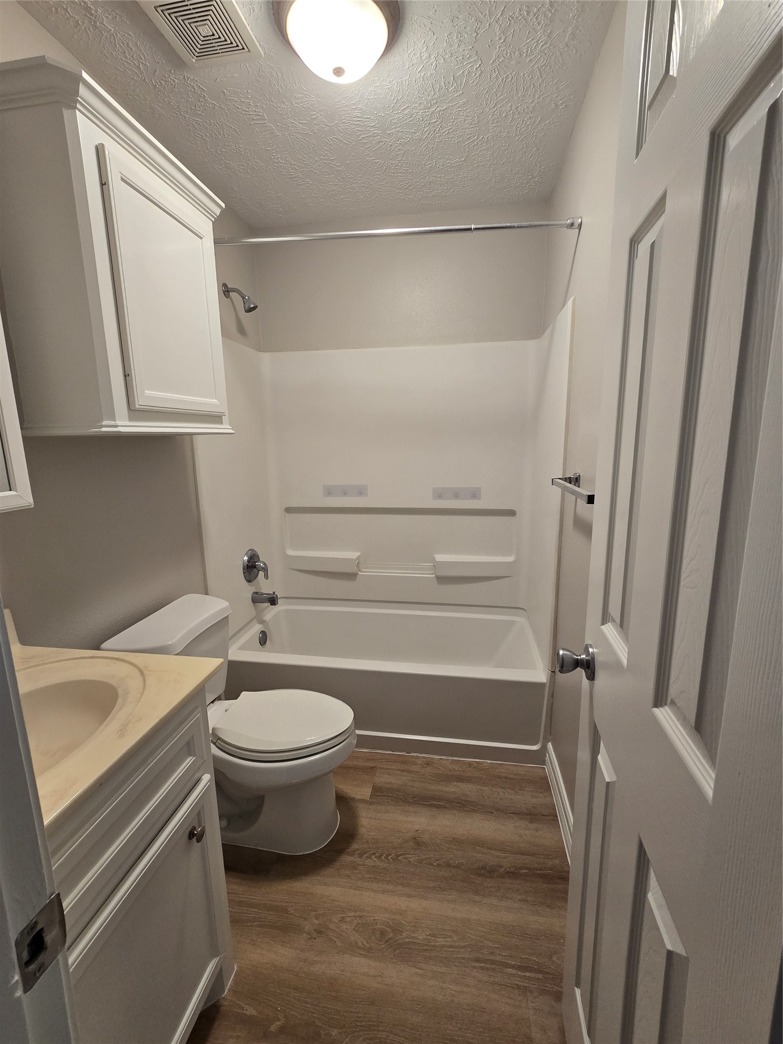 1043 Mann Road A Property Photo 17