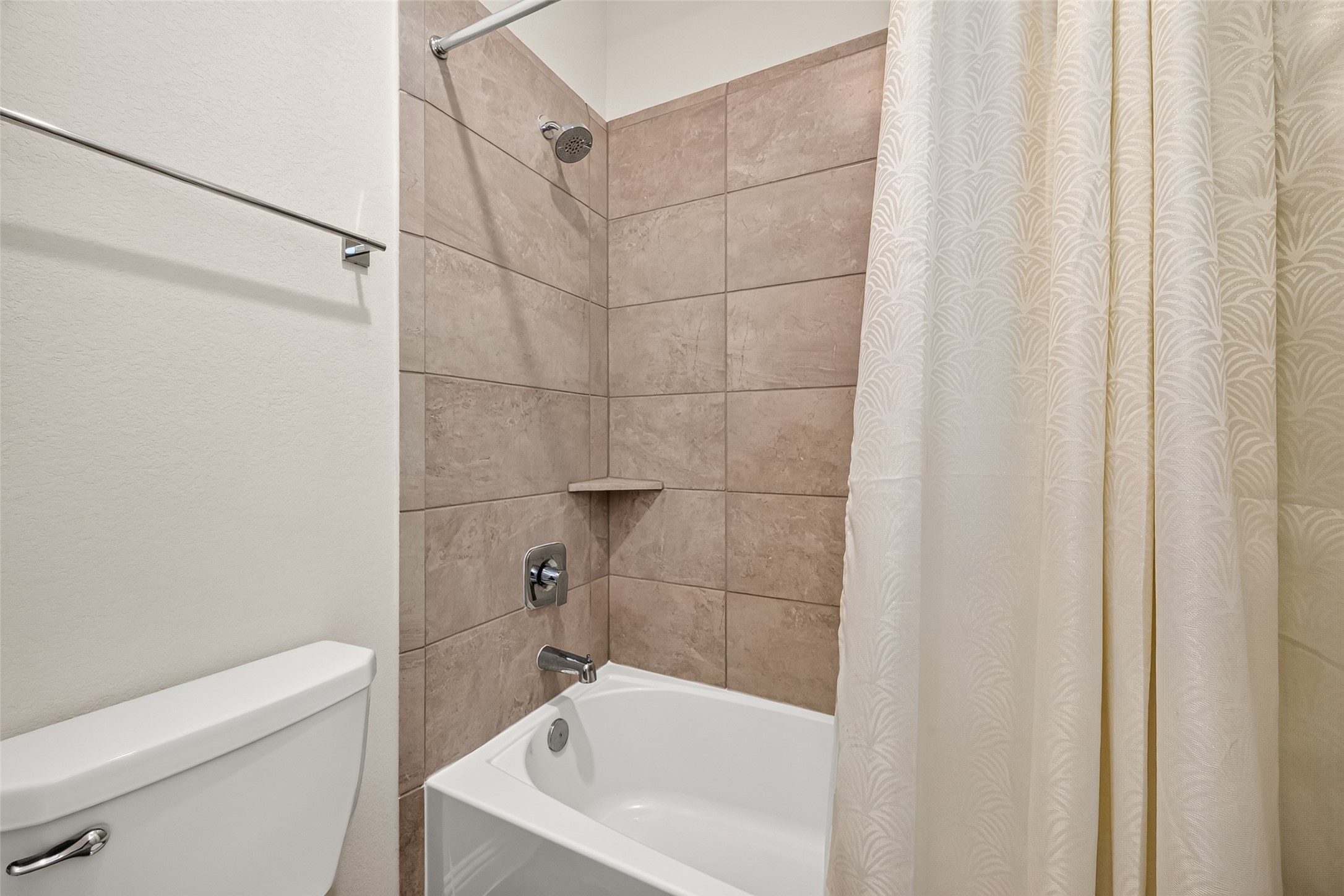 2360 Seaglass Drive Property Photo 32