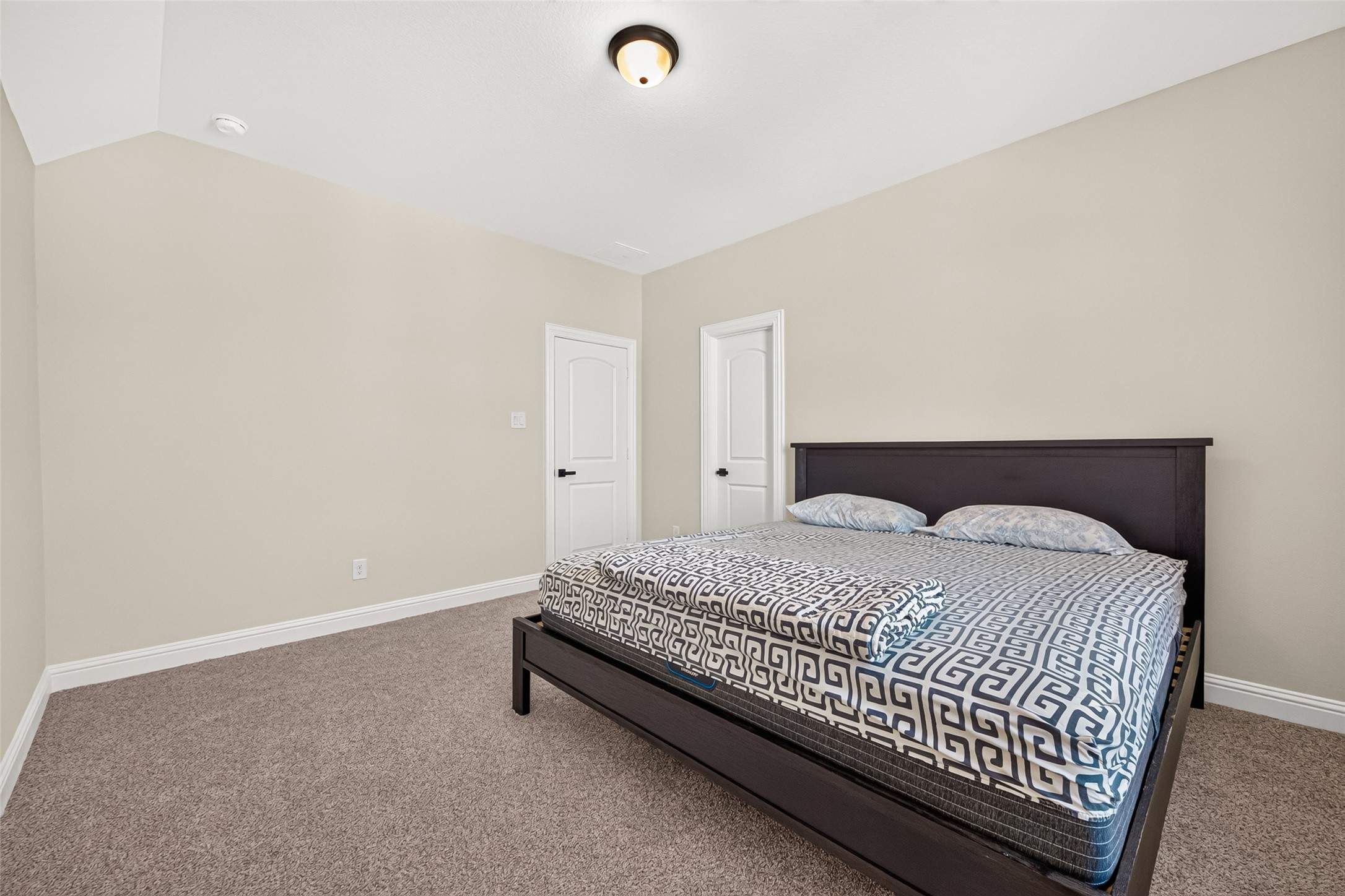 2360 Seaglass Drive Property Photo 41