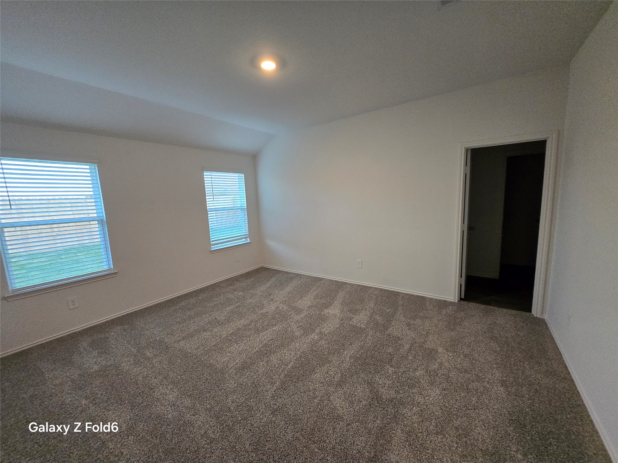 3011 Sycamore Run Lane Property Photo 7