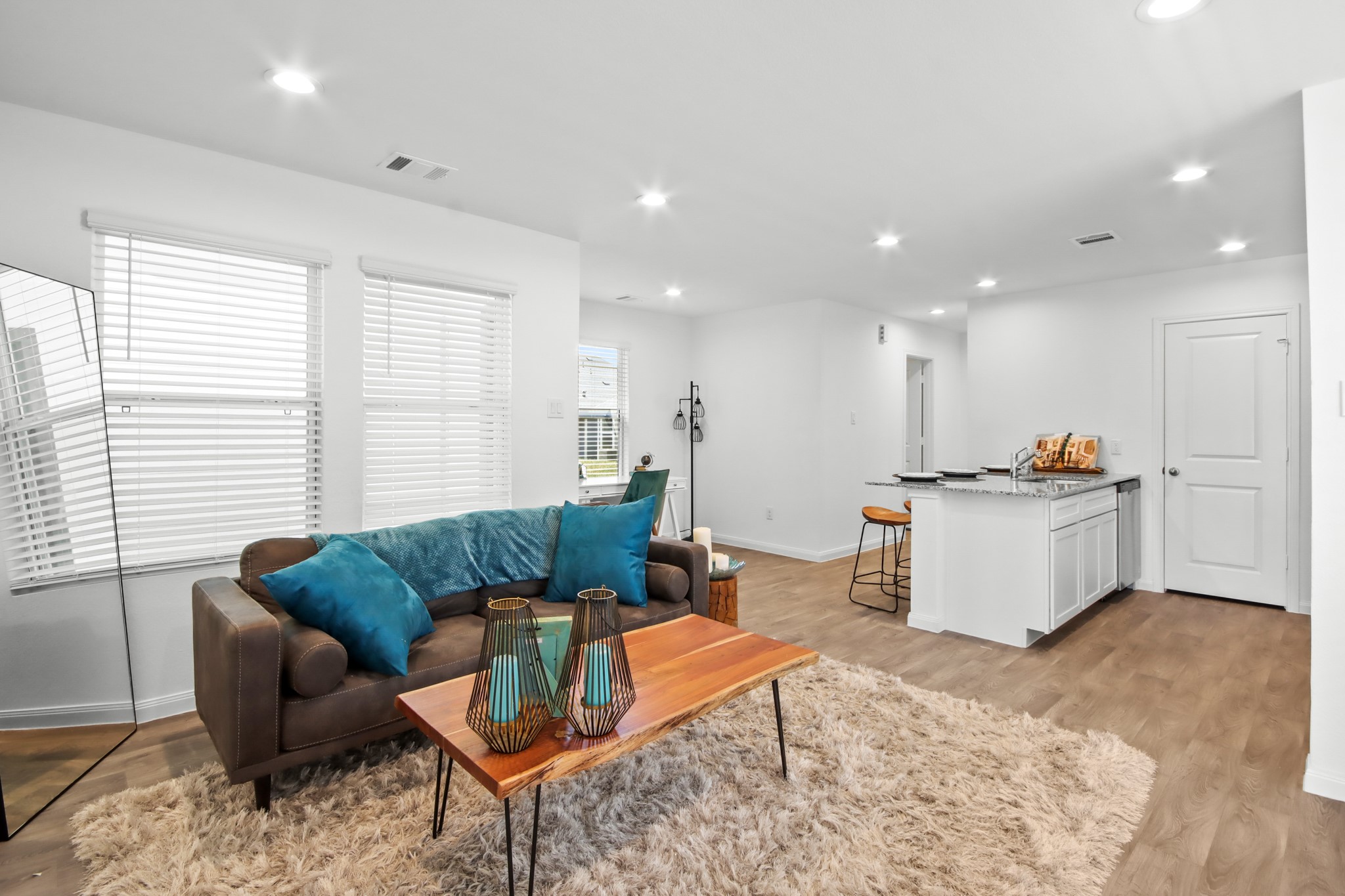 13131 Turret Bend Way Property Photo 4