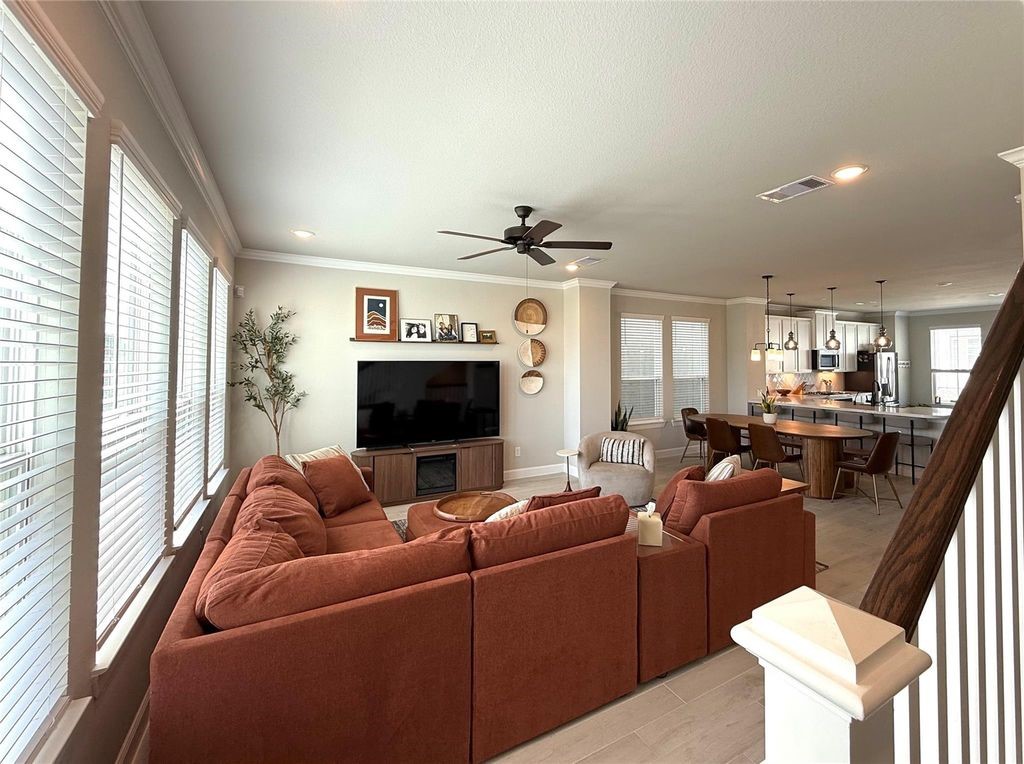 5614 Green Rise Lane Property Photo 10