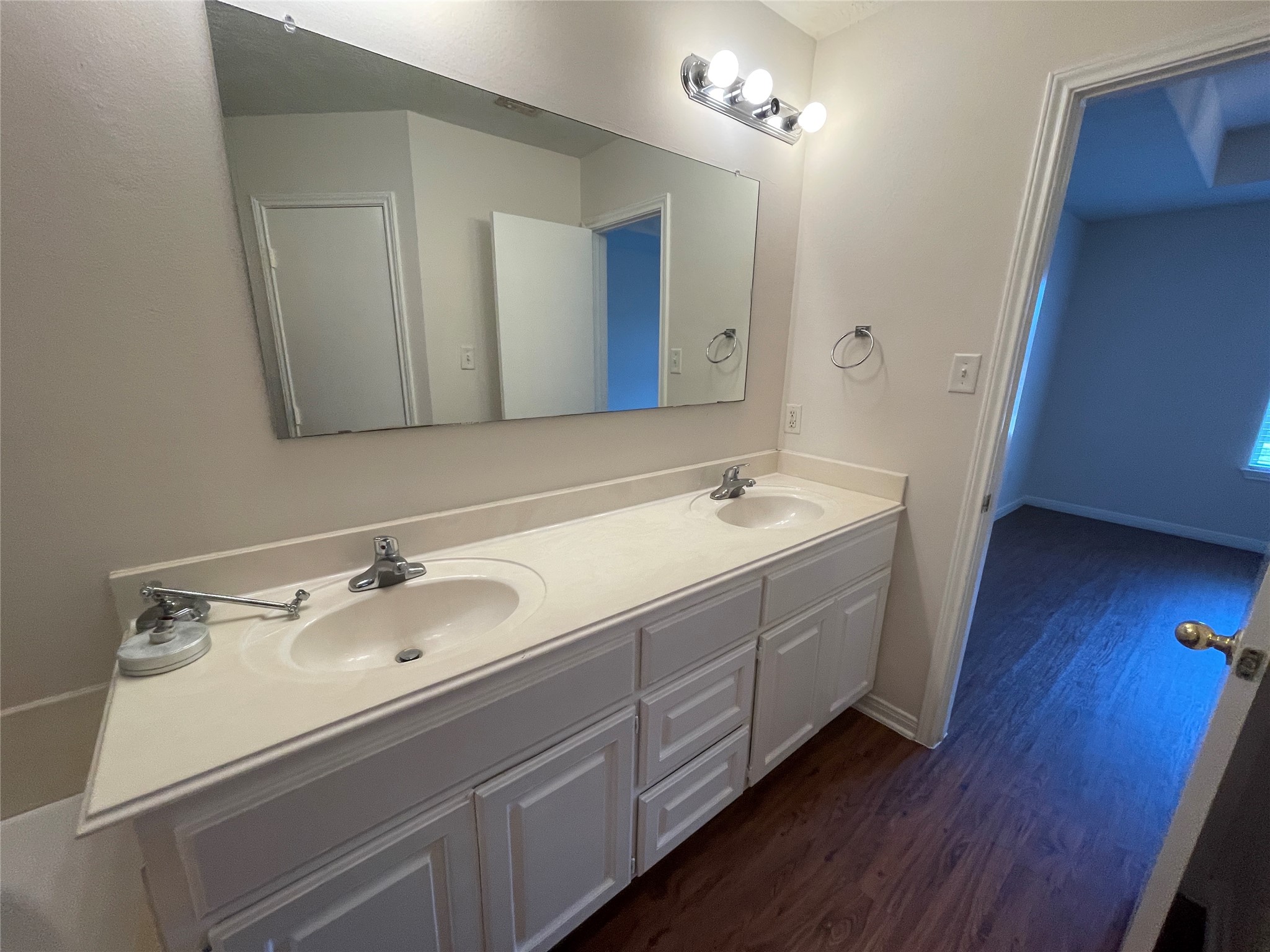 16216 Setting Sun Court Property Photo 15
