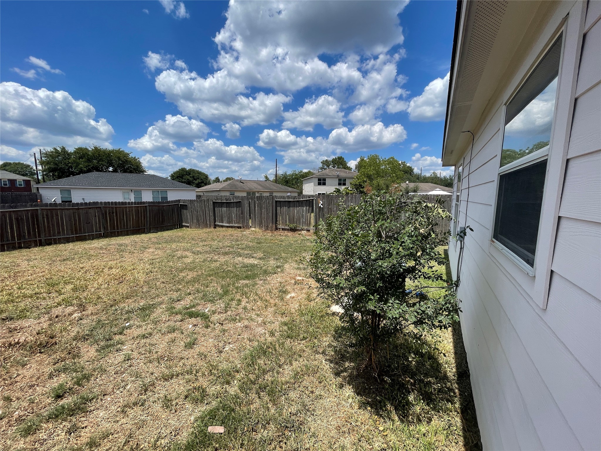 16216 Setting Sun Court Property Photo 32