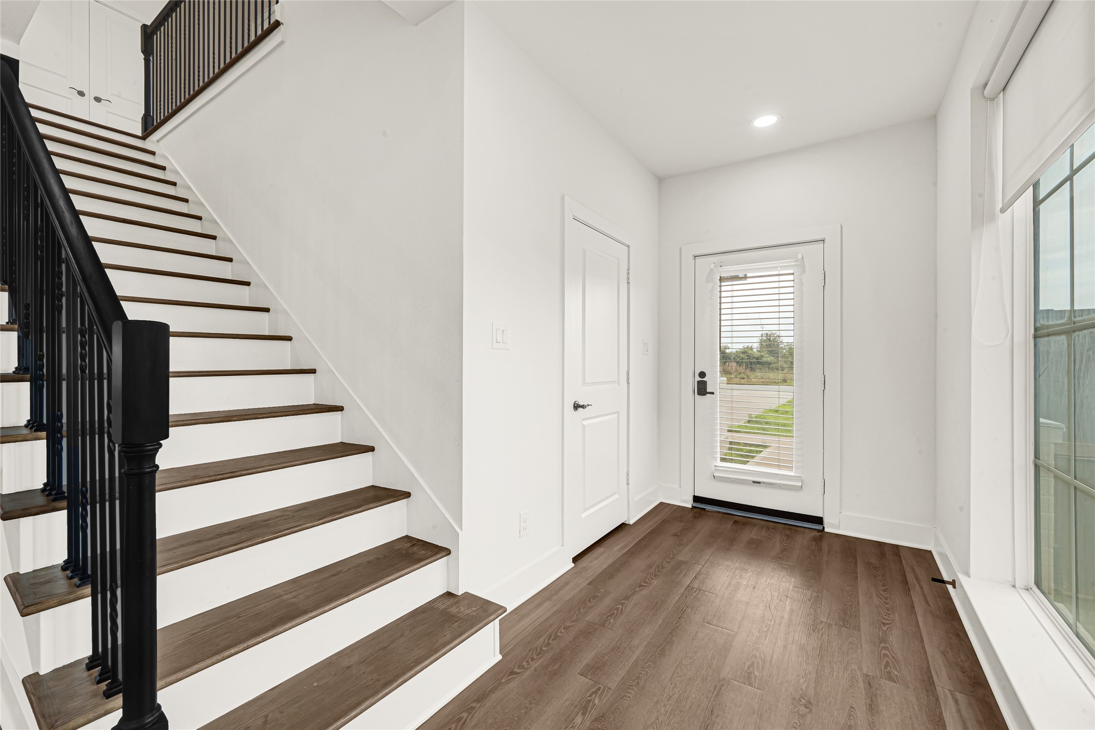 659 Road 5846 Property Photo 3