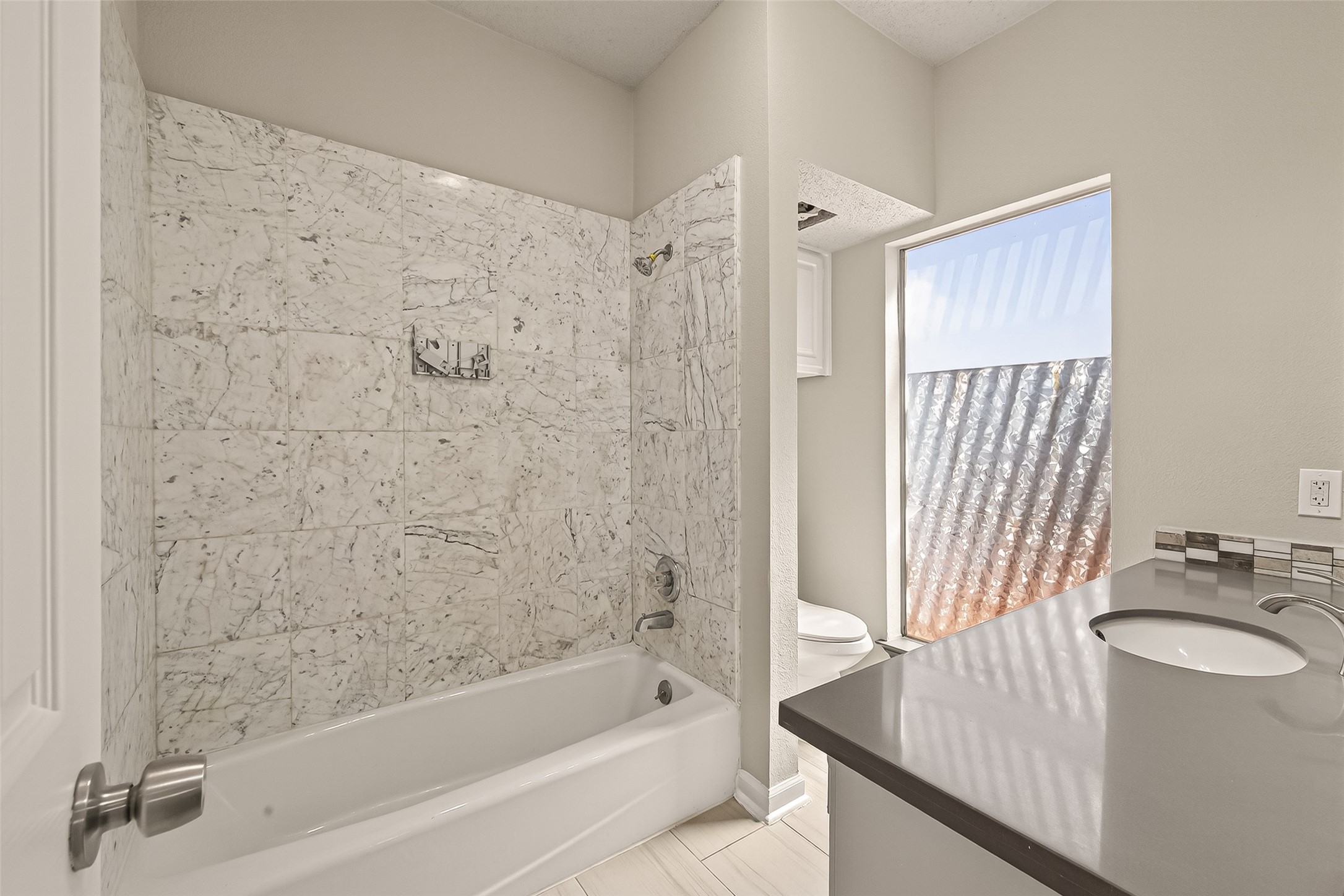 4024 Breakwood Drive Property Photo 22