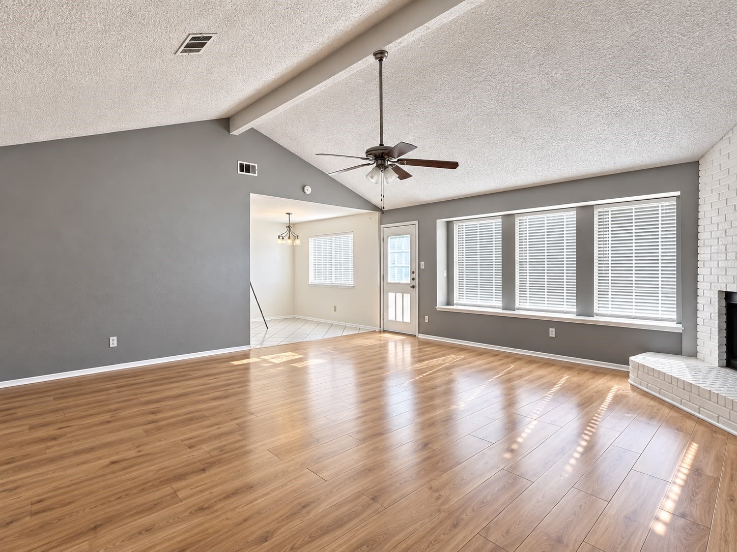 6703 Loch Bruceray Dr Property Photo 5