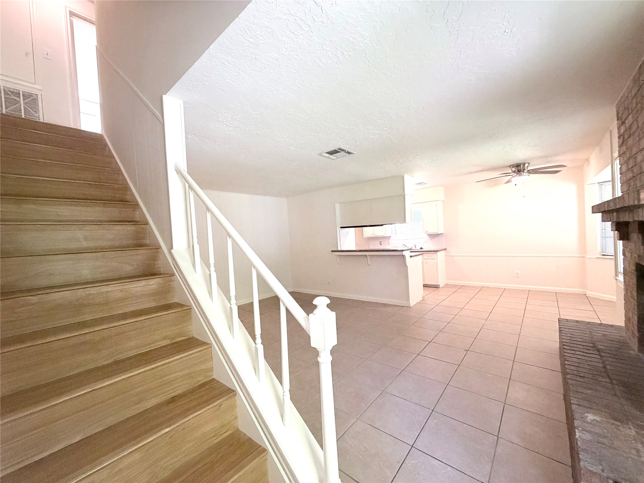 9706 Crestdale Circle Property Photo 14