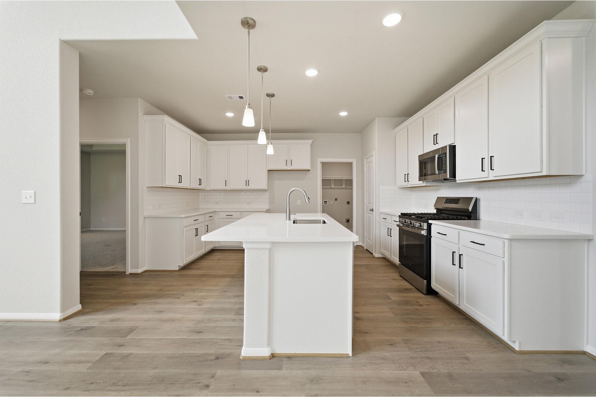 7906 Jasper Meadows Way, Angleton Tx 77515 Property Photo 17