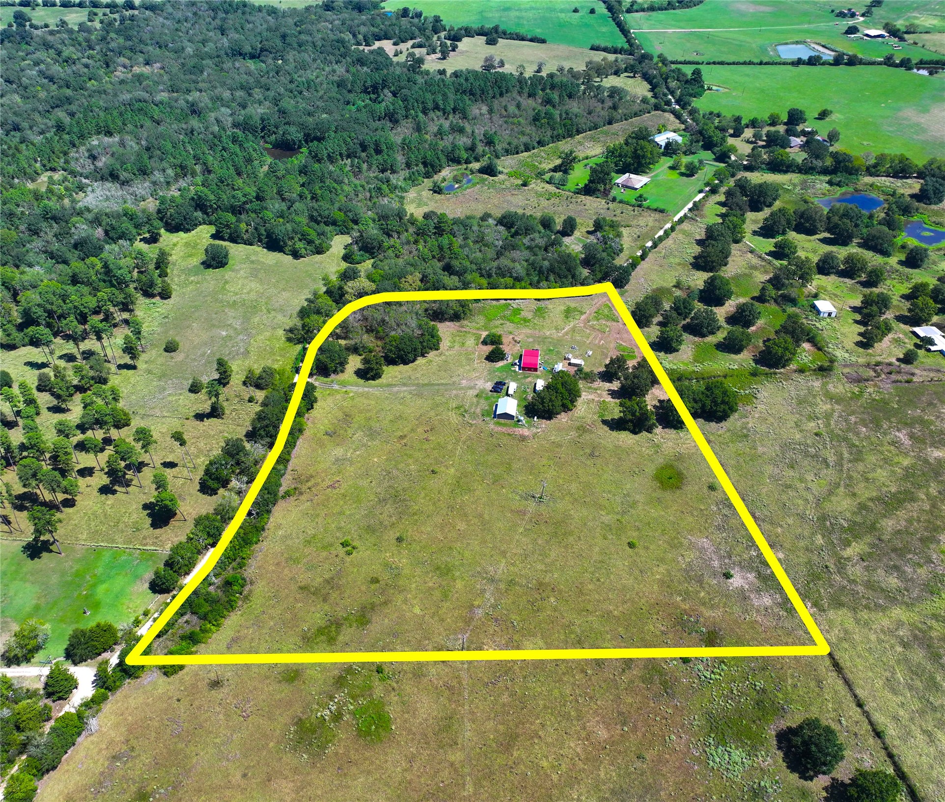 2067 County Road 3620 Property Photo 4