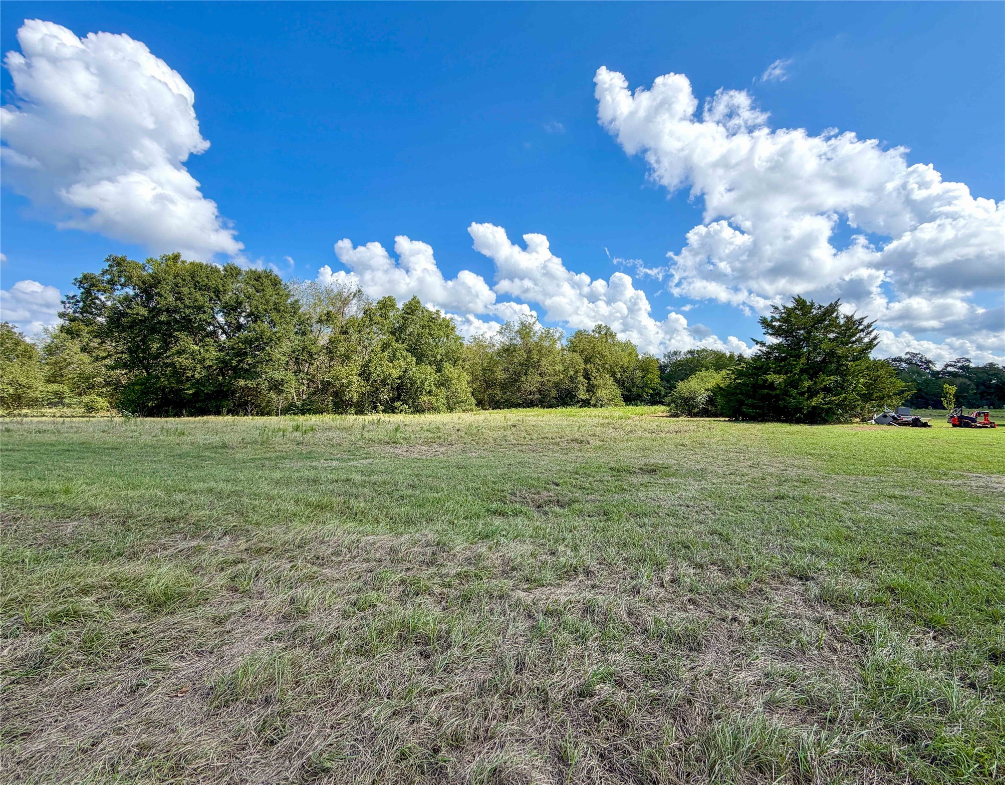 2067 County Road 3620 Property Photo 10