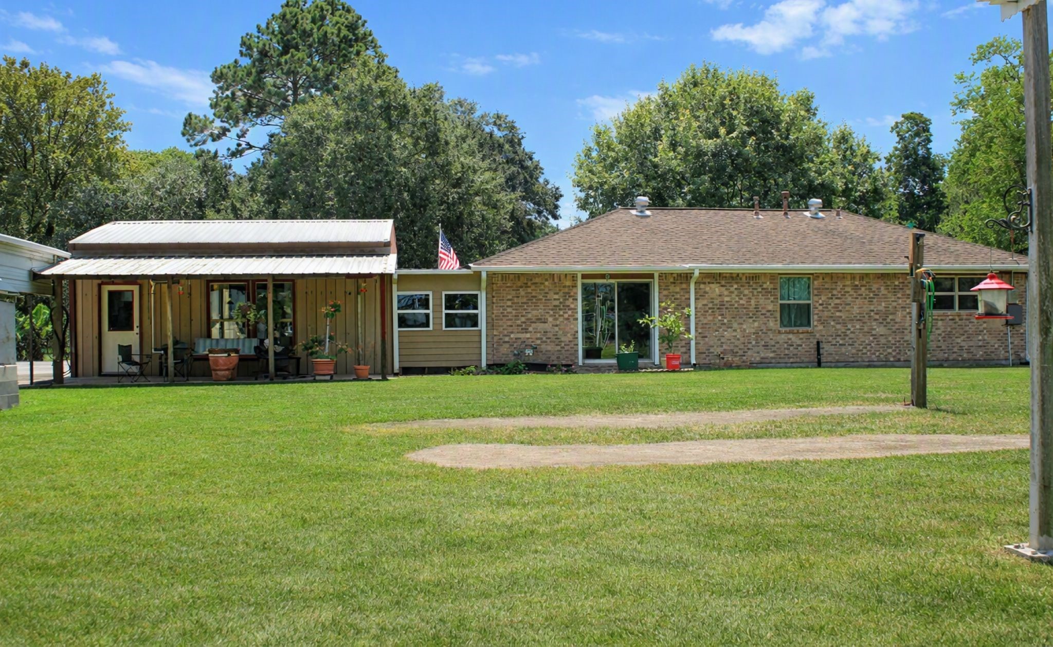 409 Lee Avenue Property Photo 14