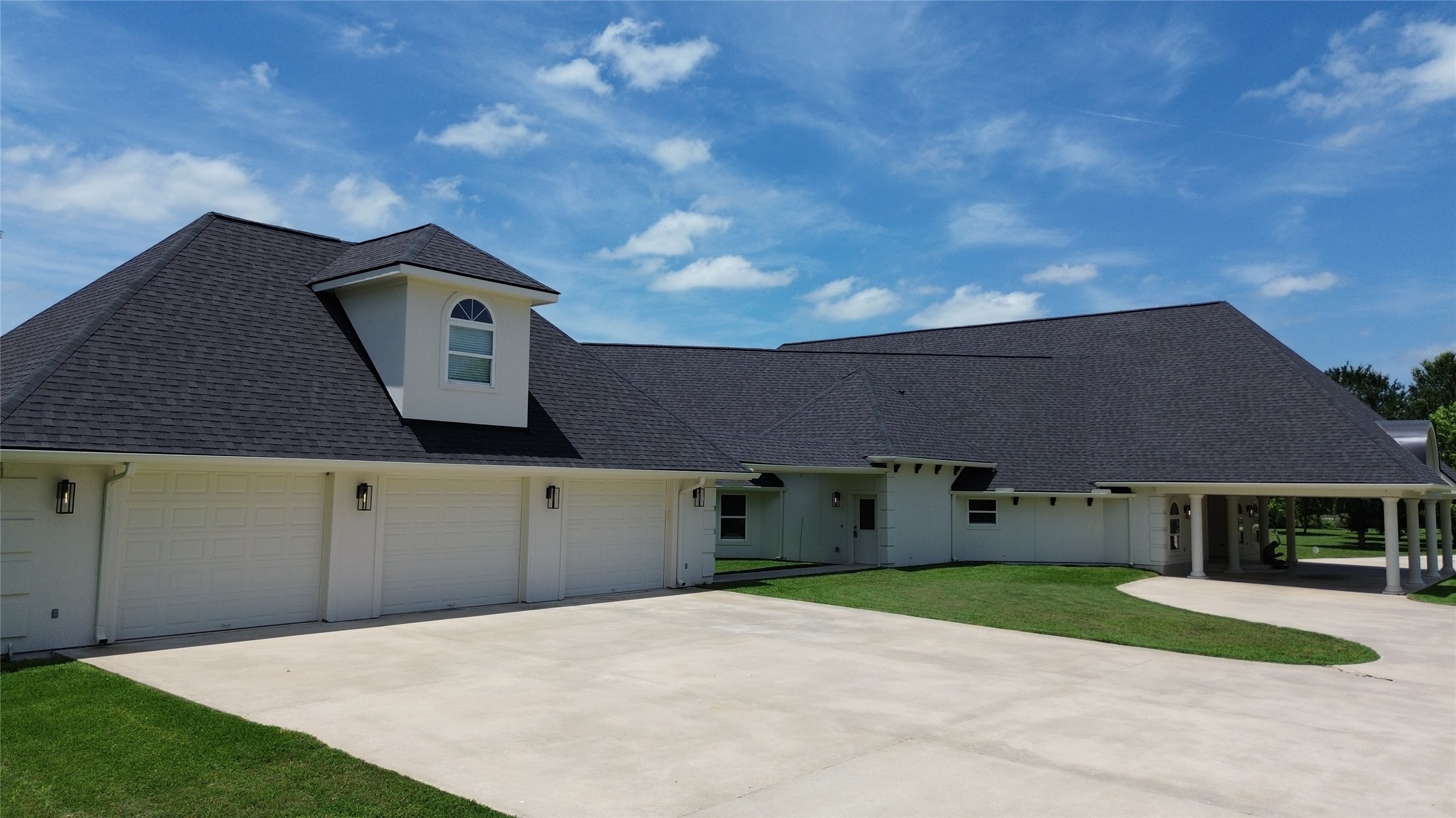 4726 Gainsborough Drive Property Photo 10