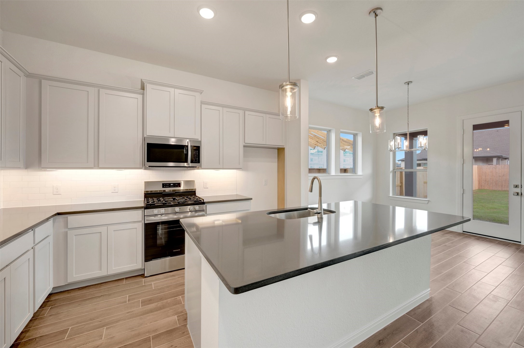 8927 Red Wolf Place Property Photo 21