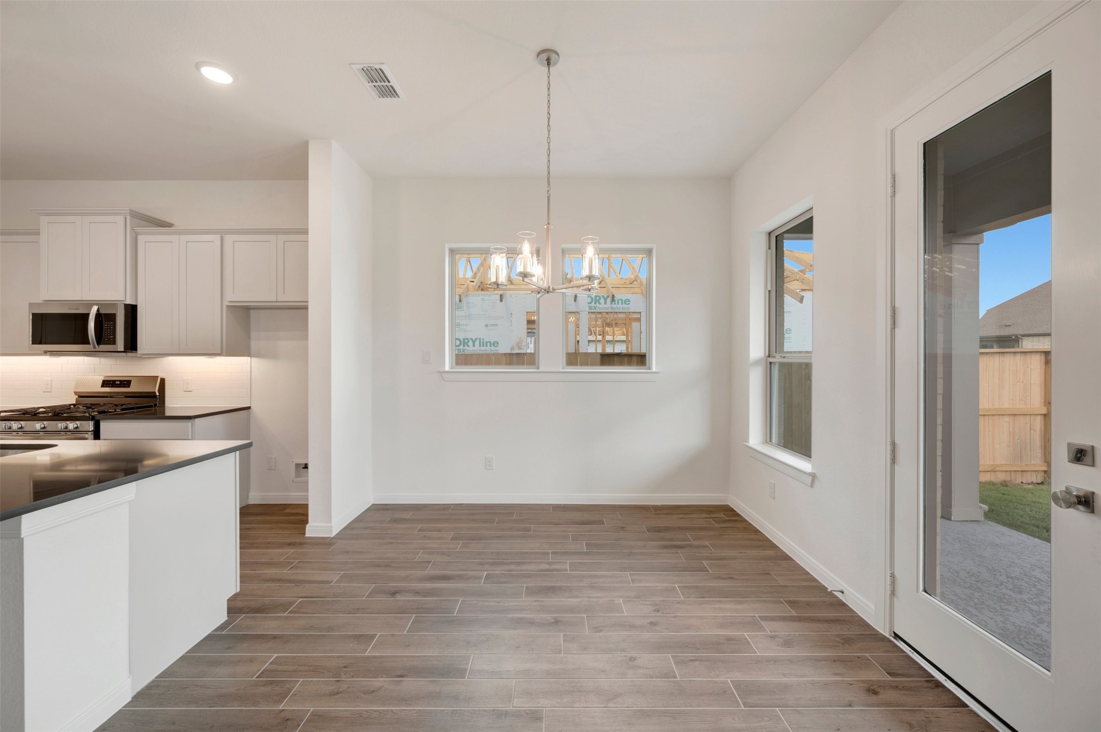 8927 Red Wolf Place Property Photo 28