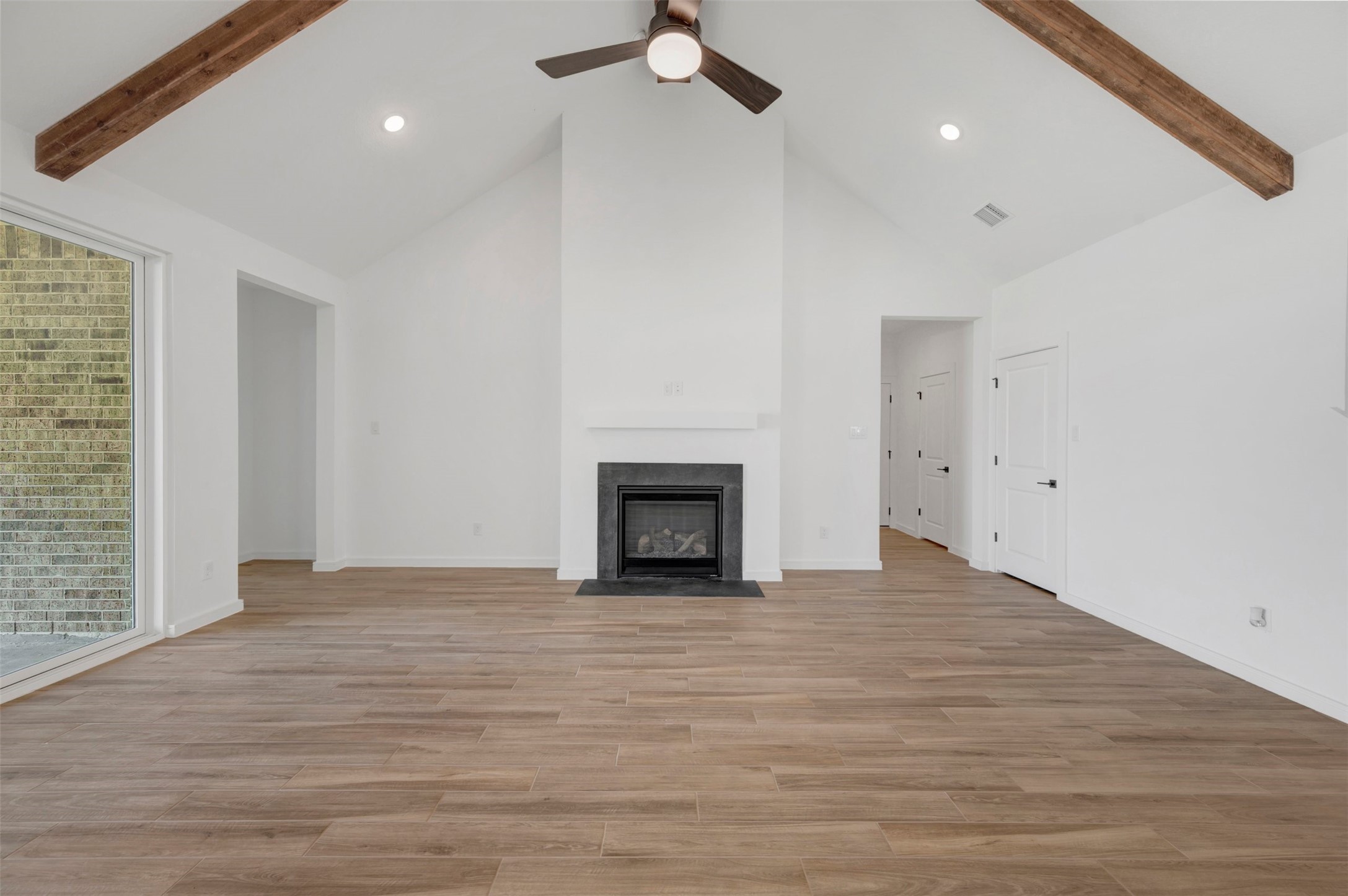5042 Bluebell Way Property Photo 9