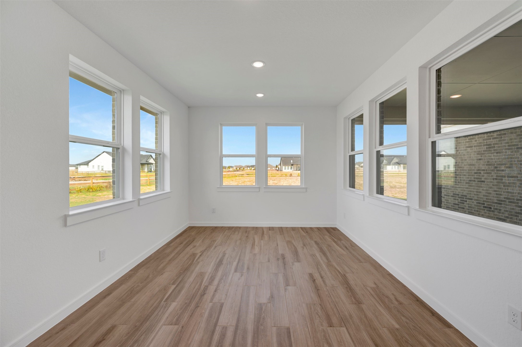 5042 Bluebell Way Property Photo 13