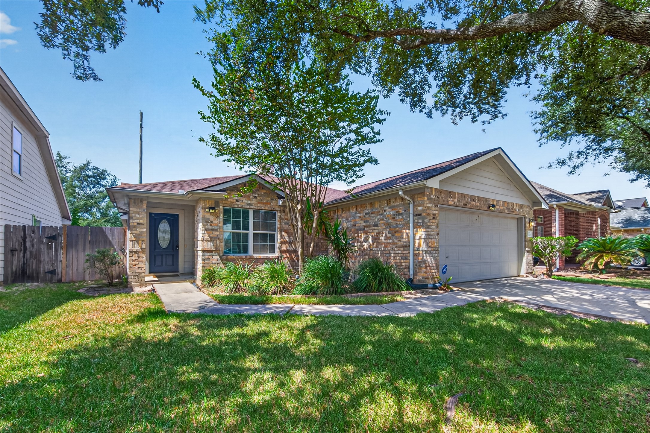 3218 Spring Flower Lane Property Photo 2