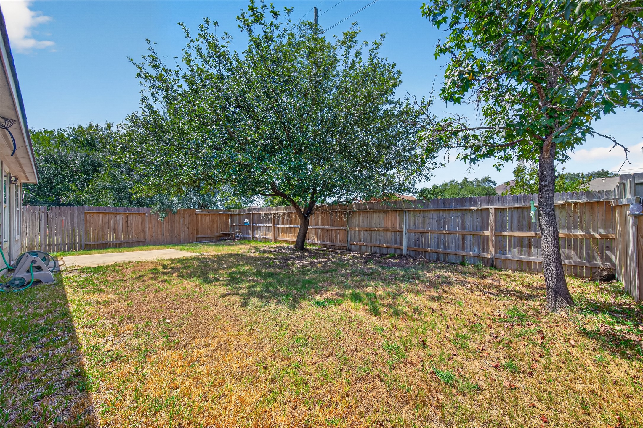 3218 Spring Flower Lane Property Photo 20