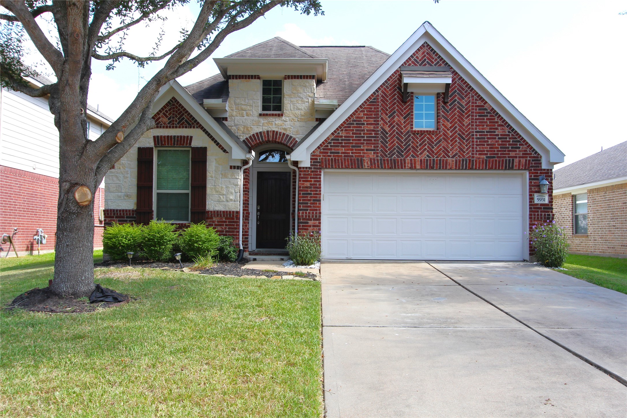 5931 Wildbriar Lane Property Photo 1