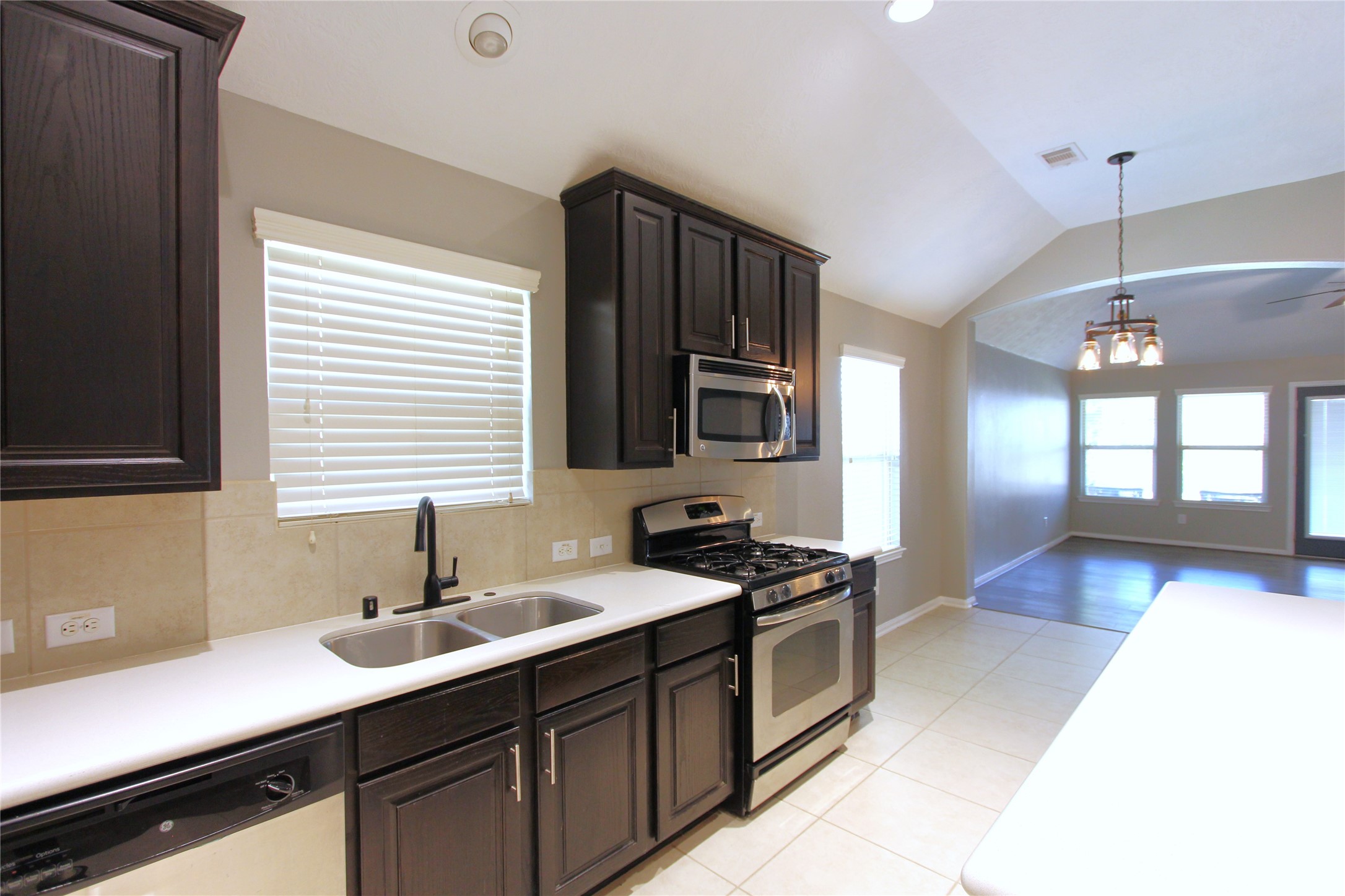 5931 Wildbriar Lane Property Photo 7