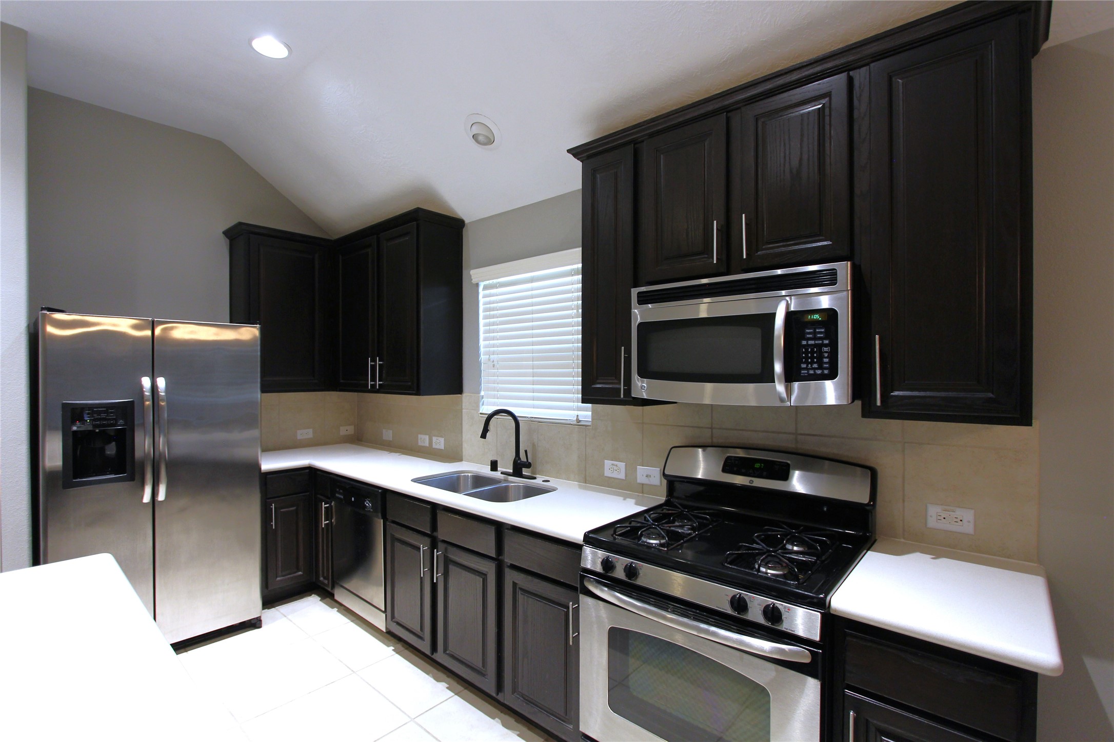 5931 Wildbriar Lane Property Photo 9