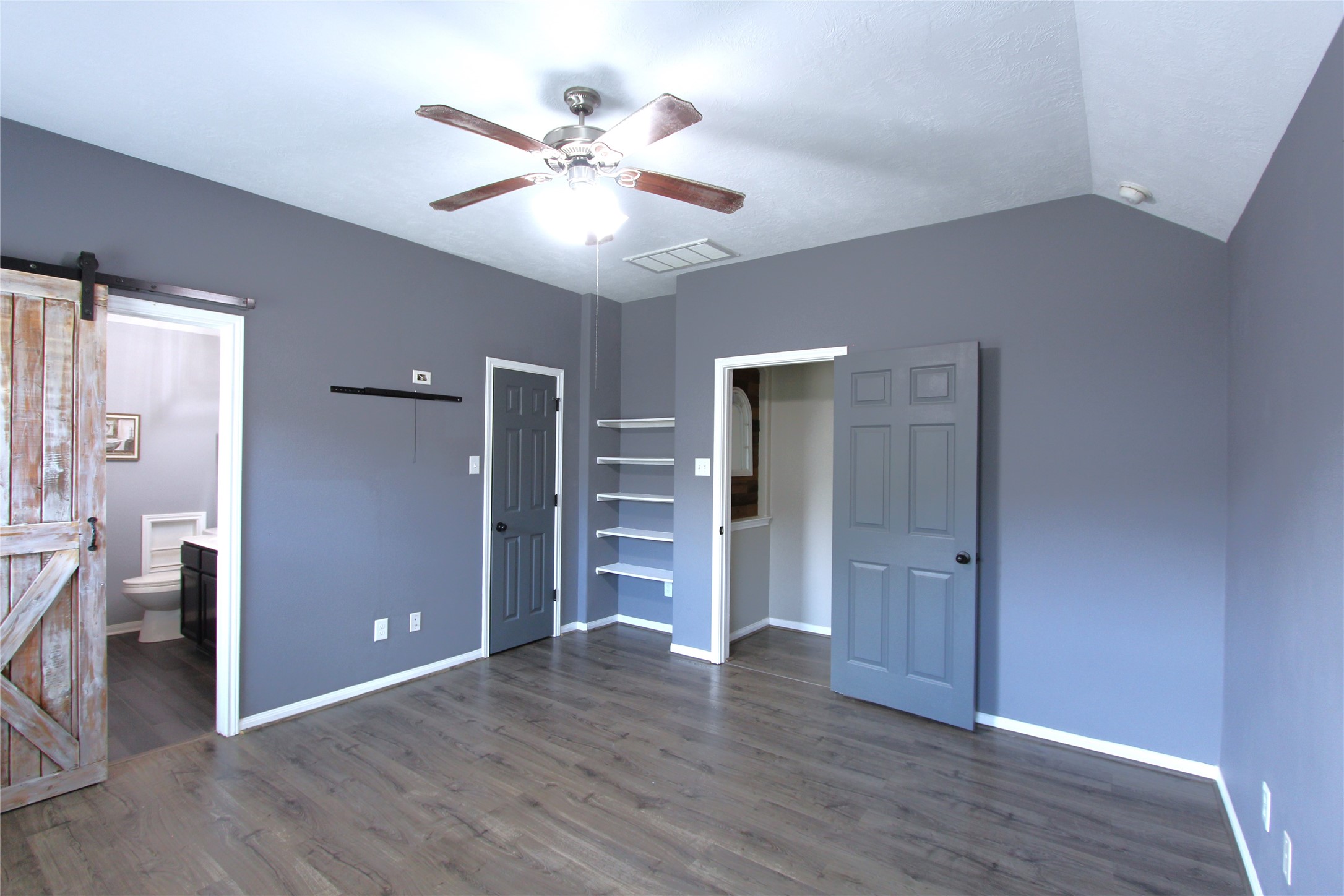 5931 Wildbriar Lane Property Photo 15