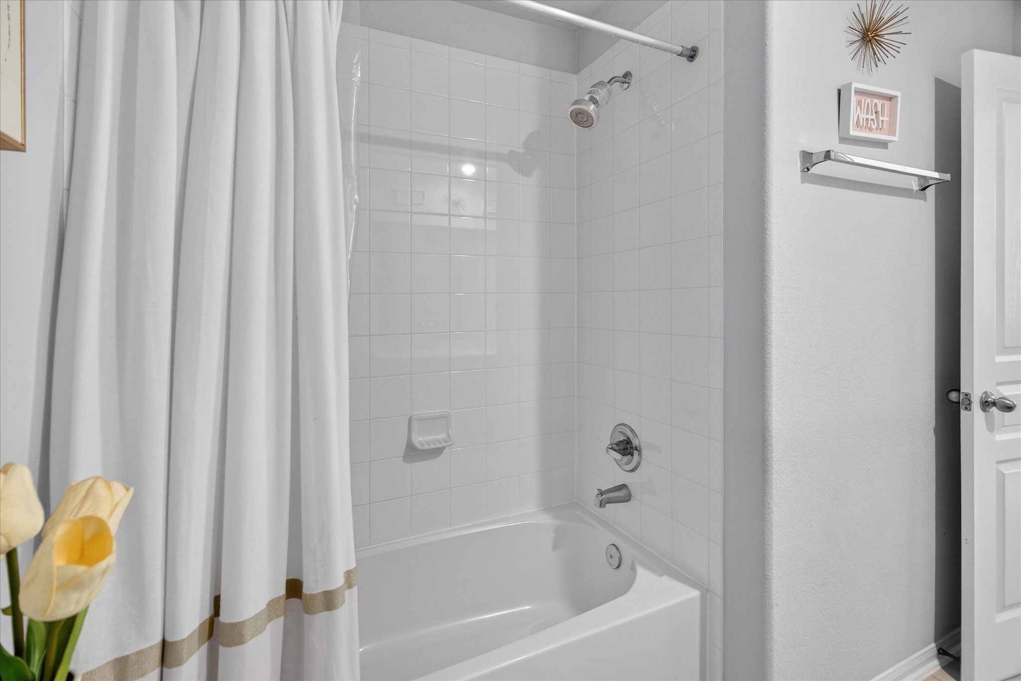 8730 Willet Street Property Photo 33