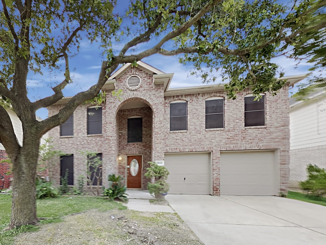 9818 Golden Prairie Lane Property Photo 1