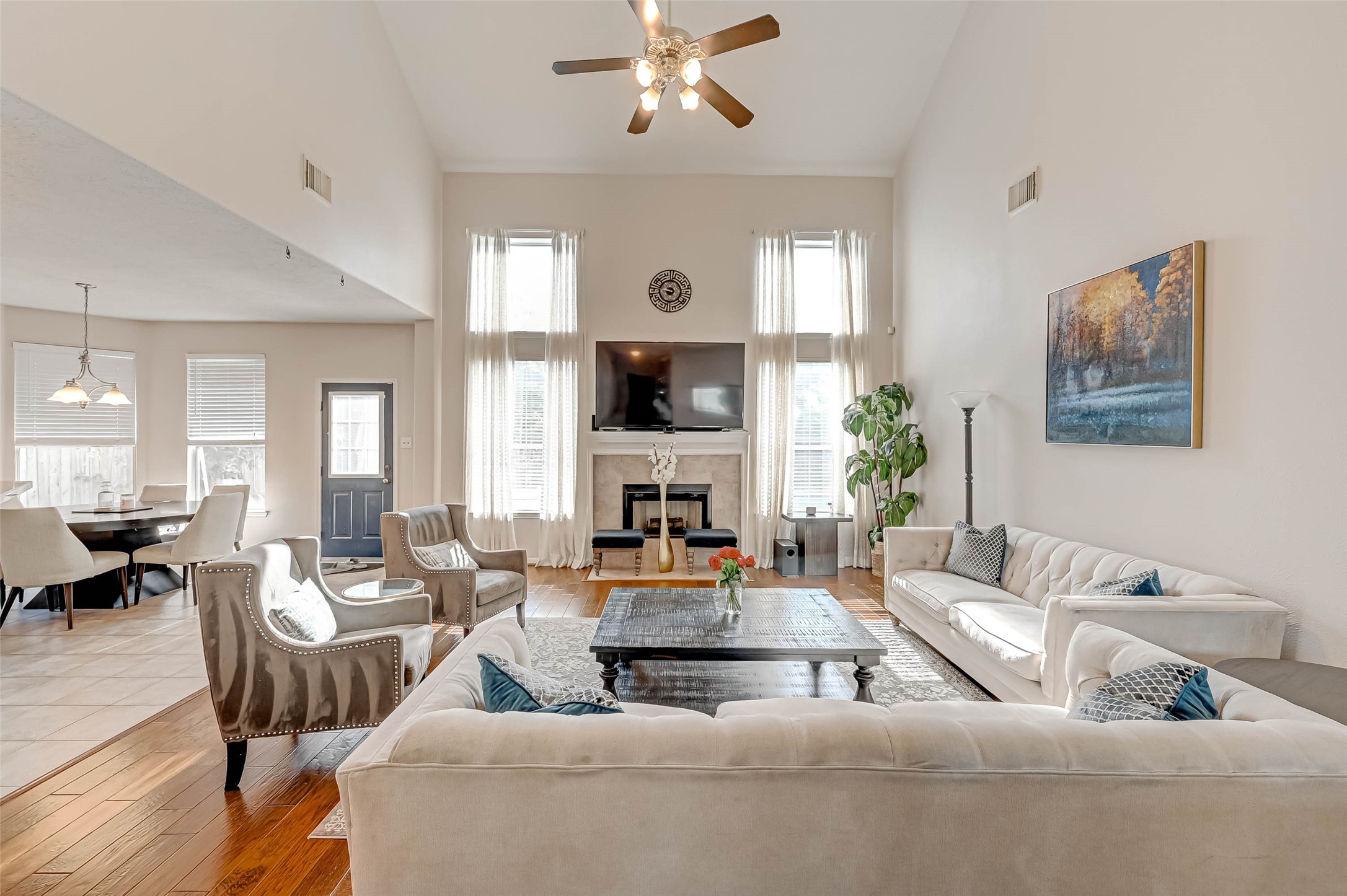 2015 Holly Glade Lane Property Photo 1