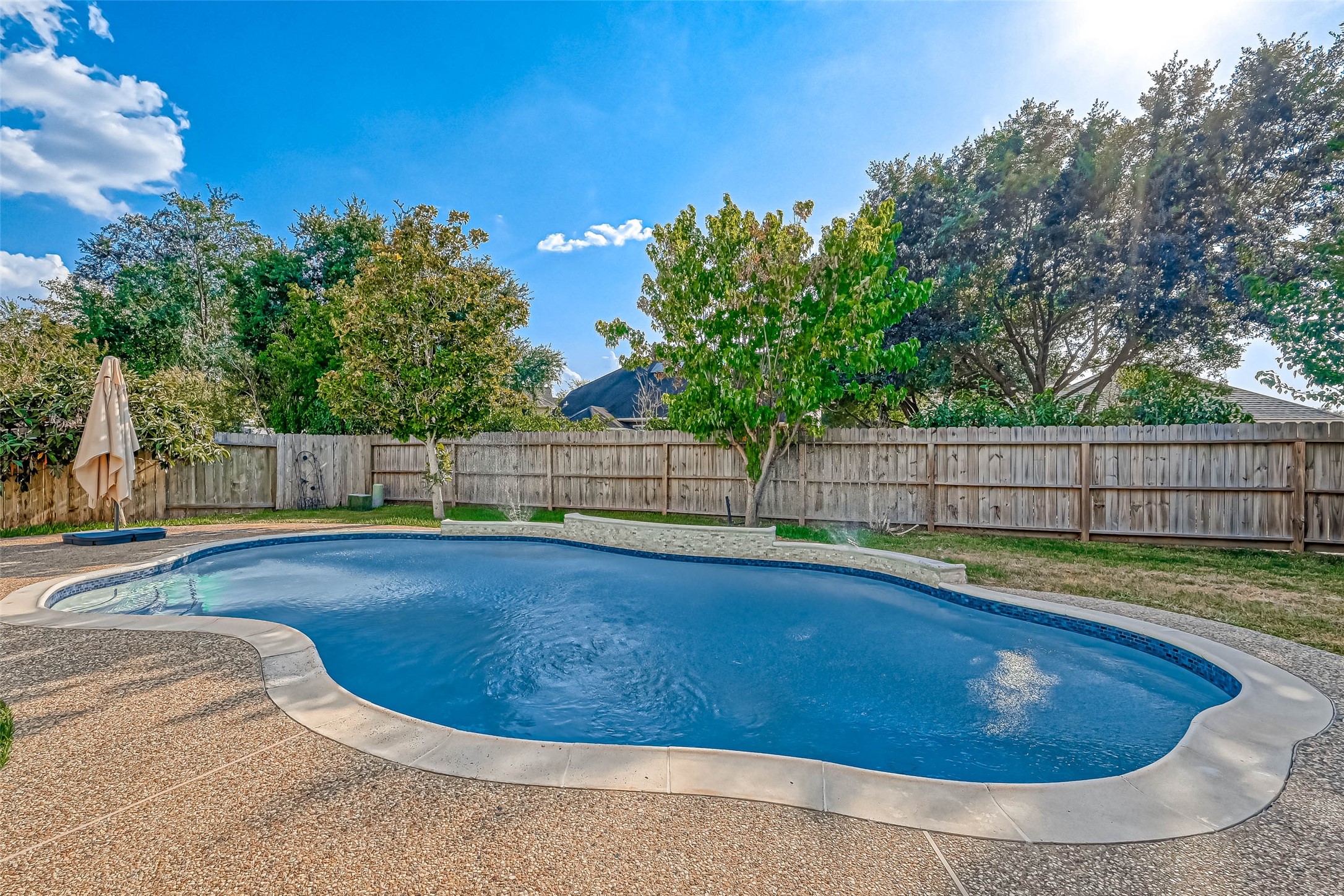 2015 Holly Glade Lane Property Photo 1
