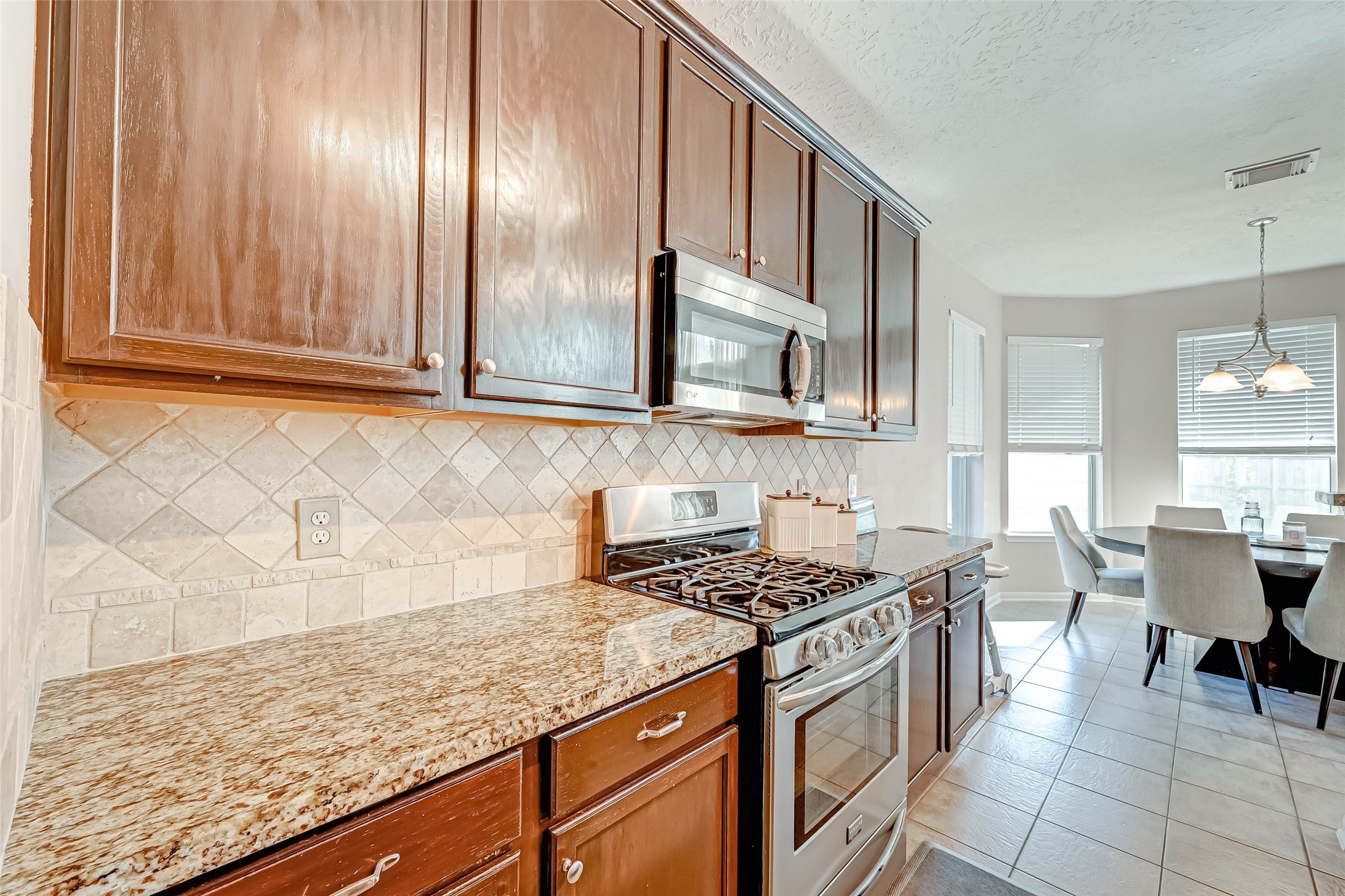 2015 Holly Glade Lane Property Photo 12