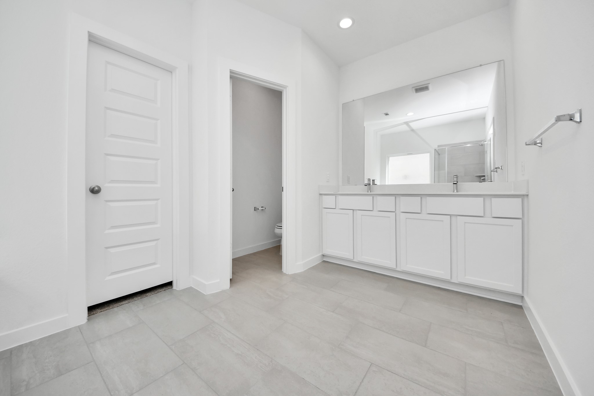 26379 Viva Drive Property Photo 22
