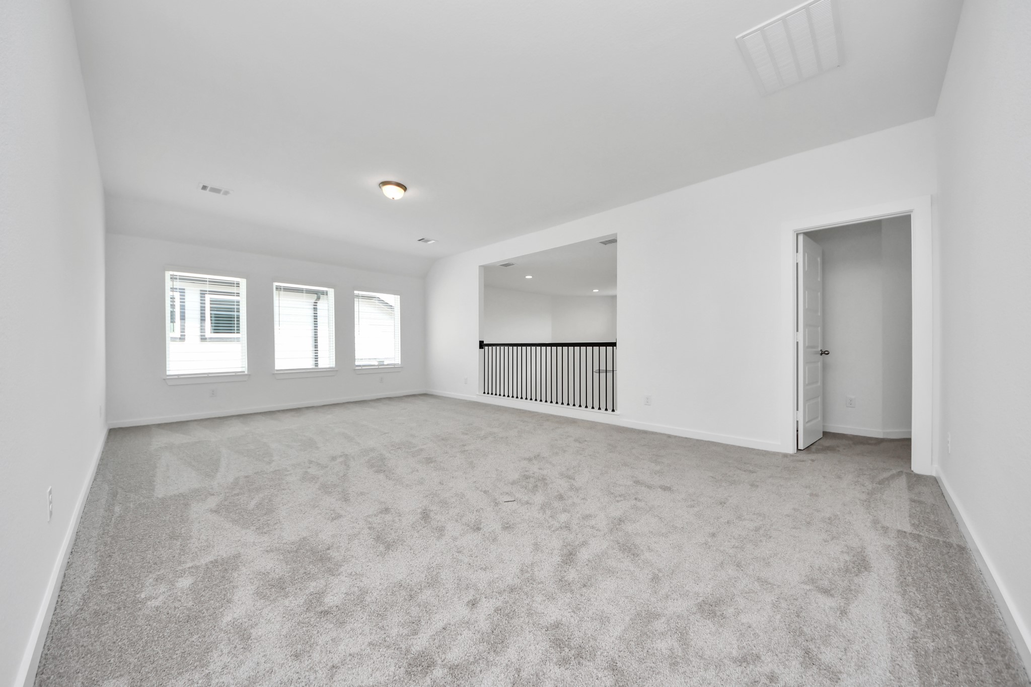 26379 Viva Drive Property Photo 25