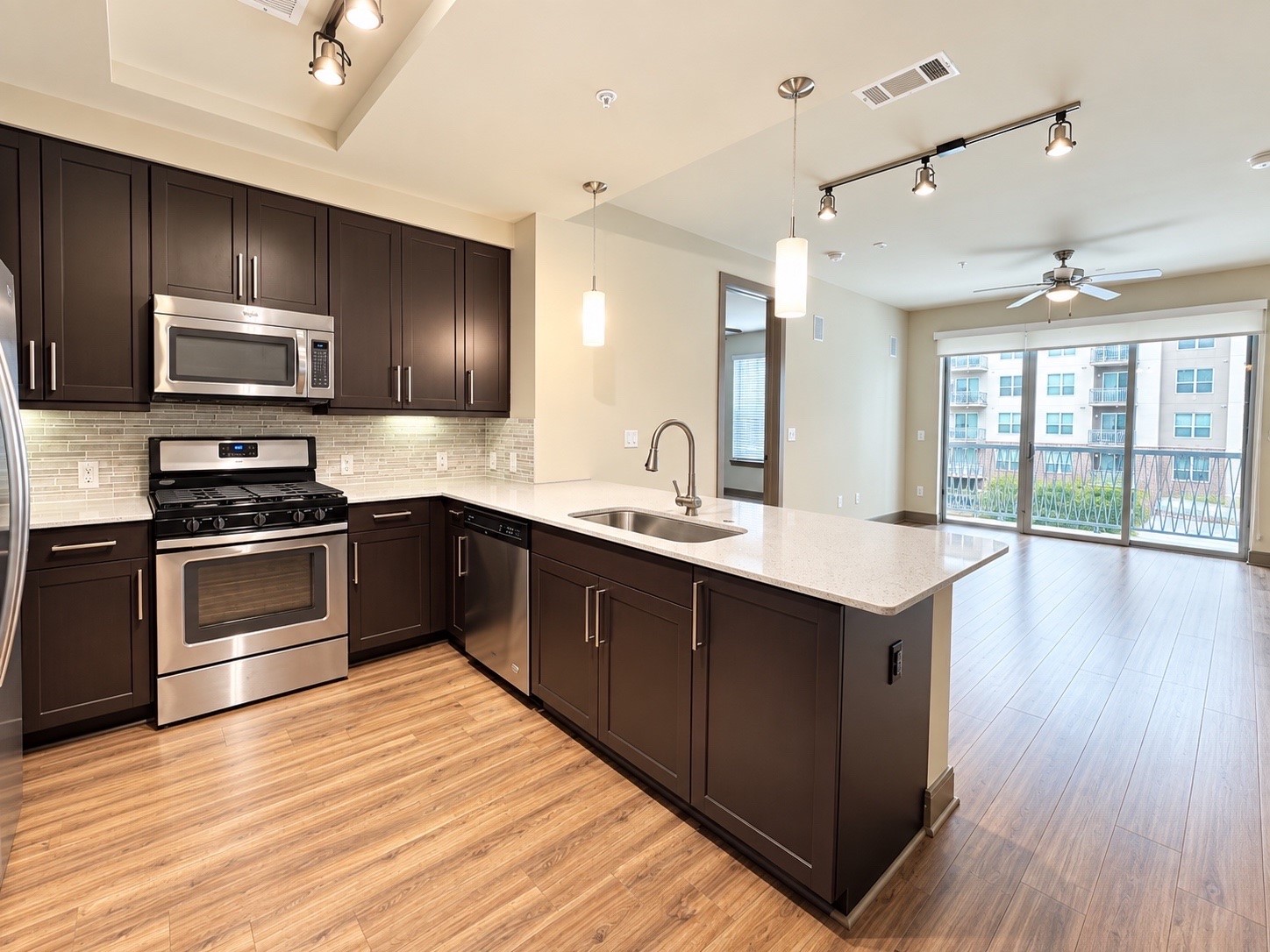 10402 Town And Country Way 340 Property Photo 1